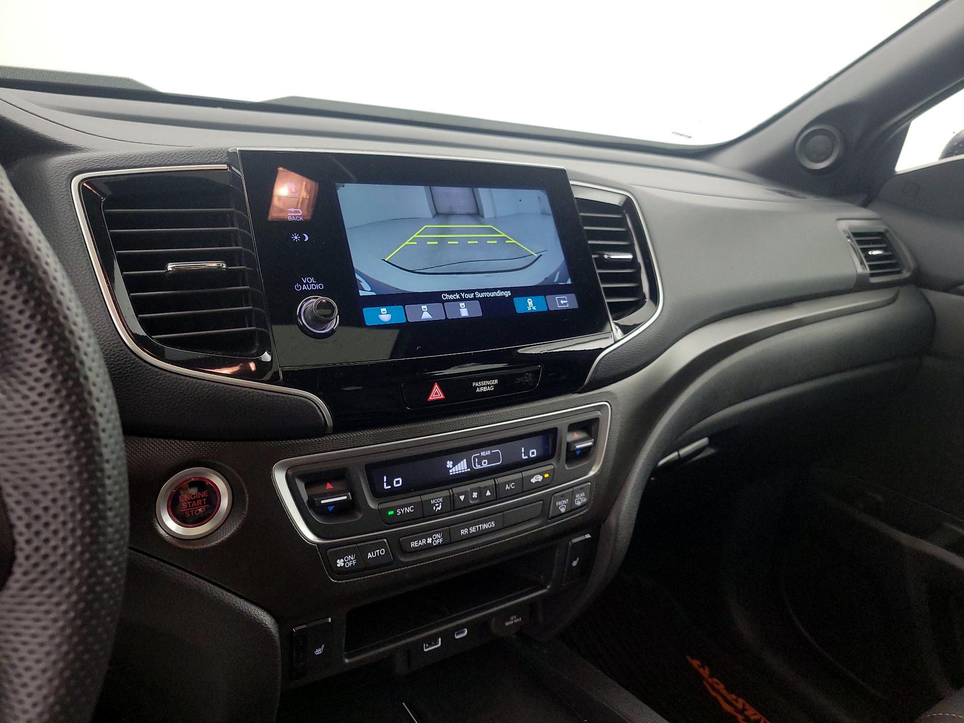 Thumbnail: 2025 Honda Passport - 15