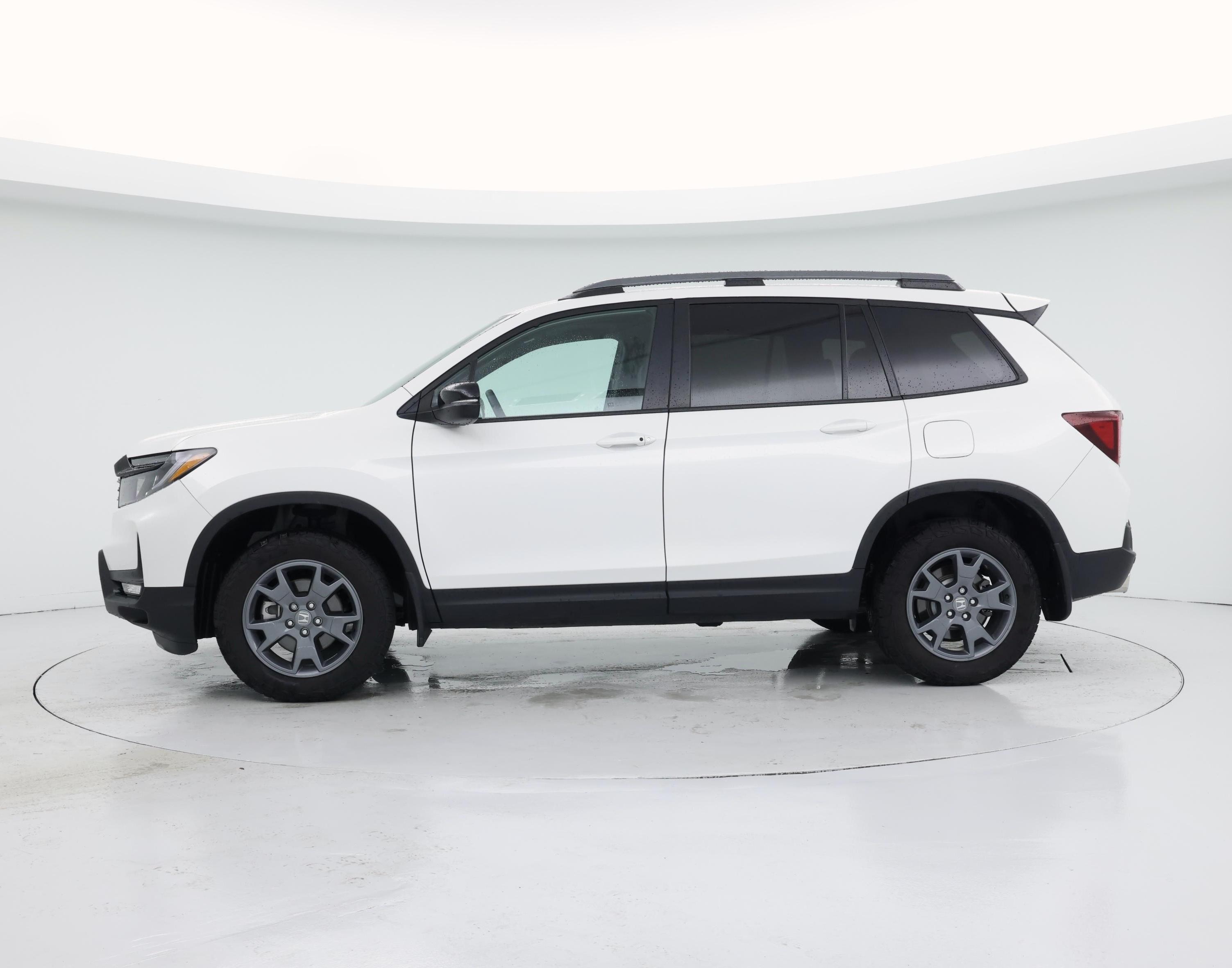 Thumbnail: 2025 Honda Passport - 3
