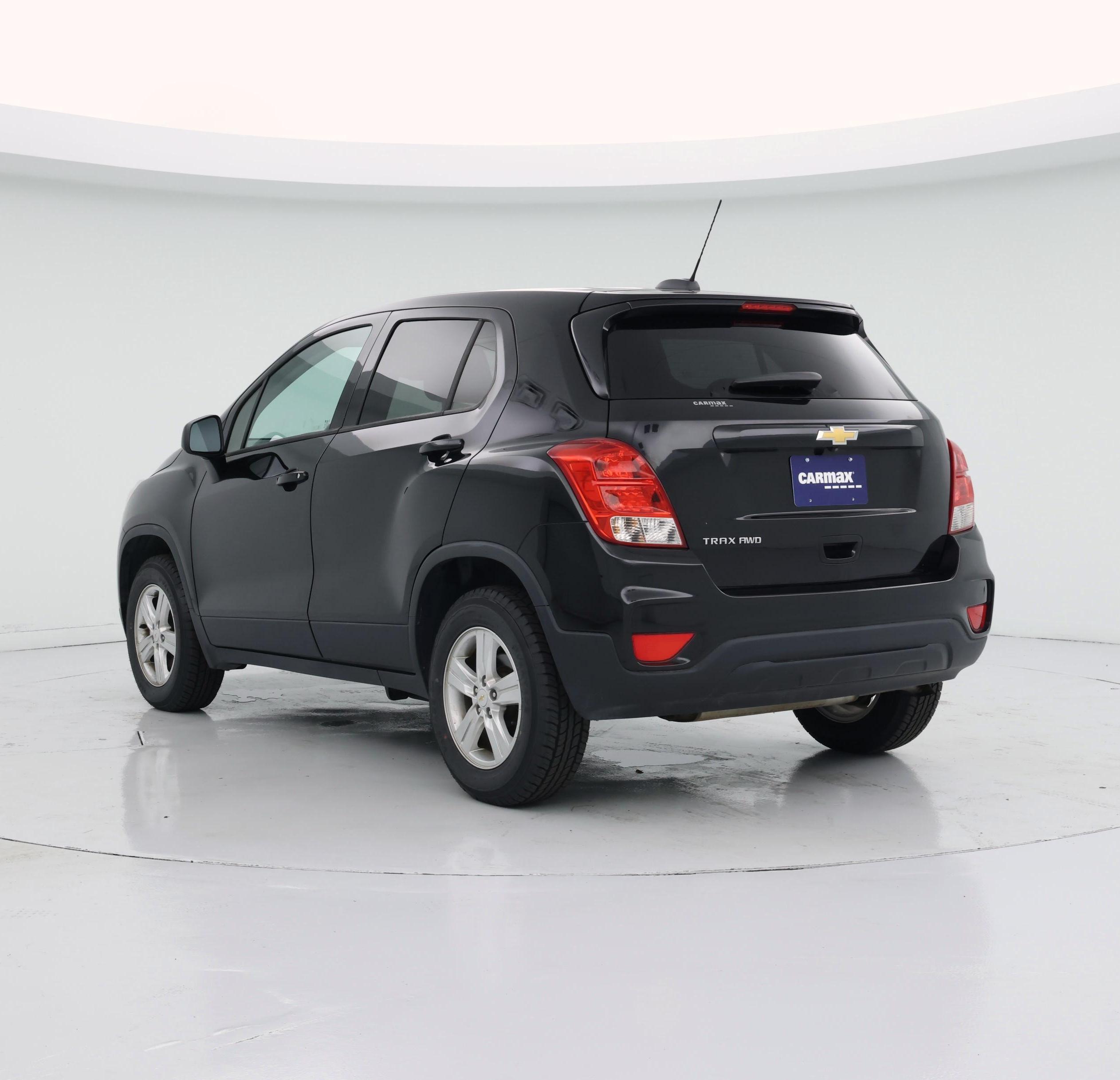 Thumbnail: 2021 Chevrolet Trax - 2