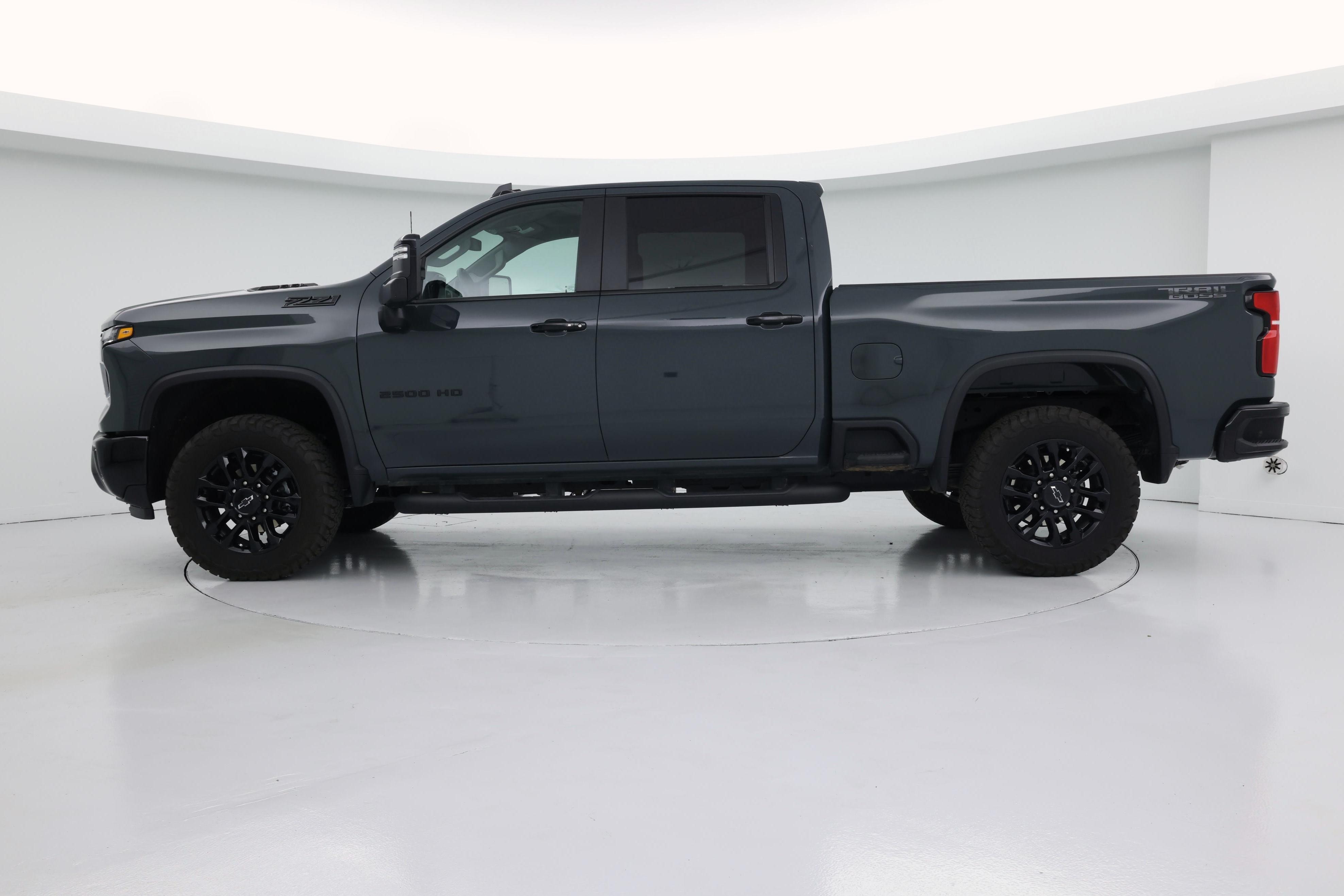 Thumbnail: 2026 Chevrolet Silverado 2500 - 3