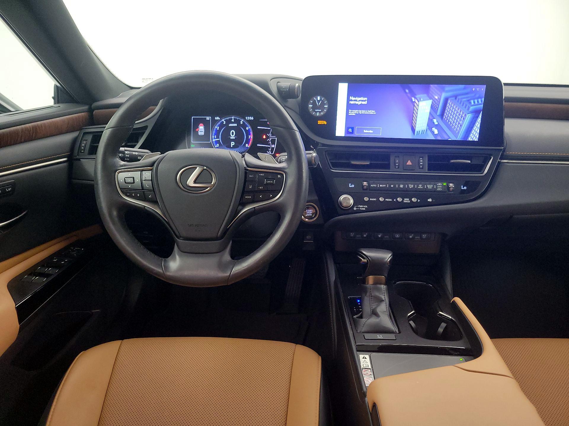 Thumbnail: 2023 Lexus ES - 10