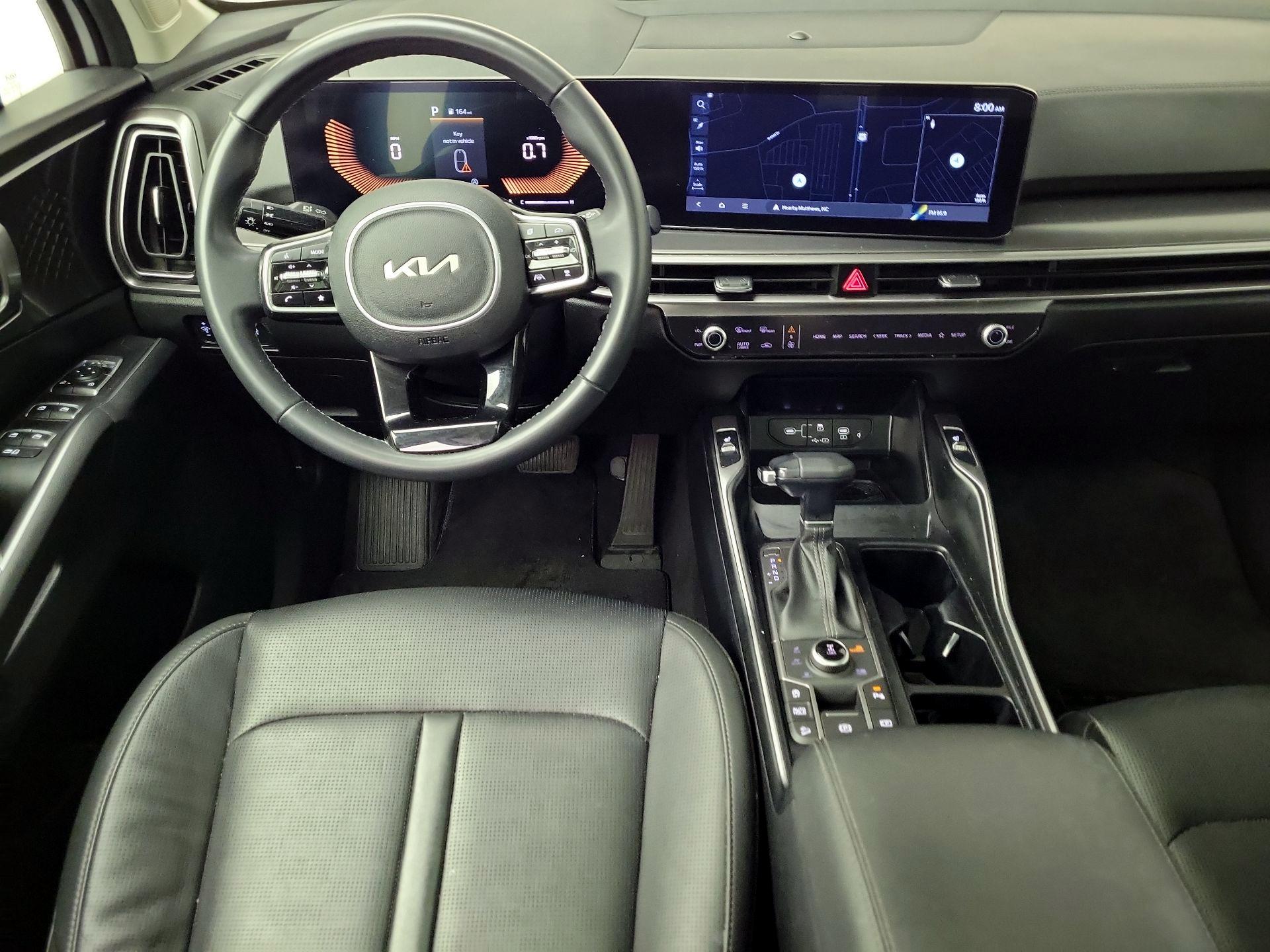 Thumbnail: 2025 Kia Sorento - 9