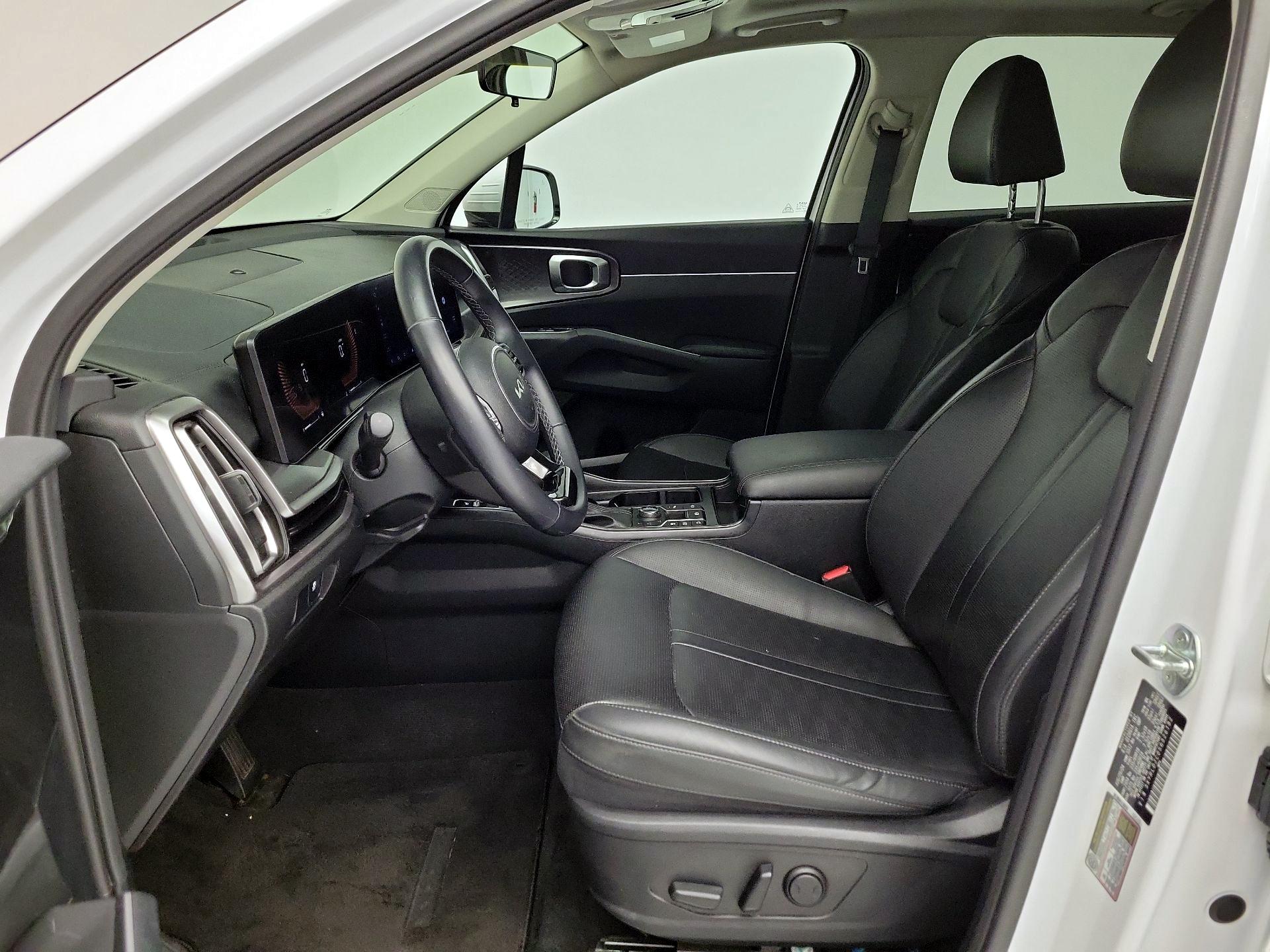 Thumbnail: 2025 Kia Sorento - 11