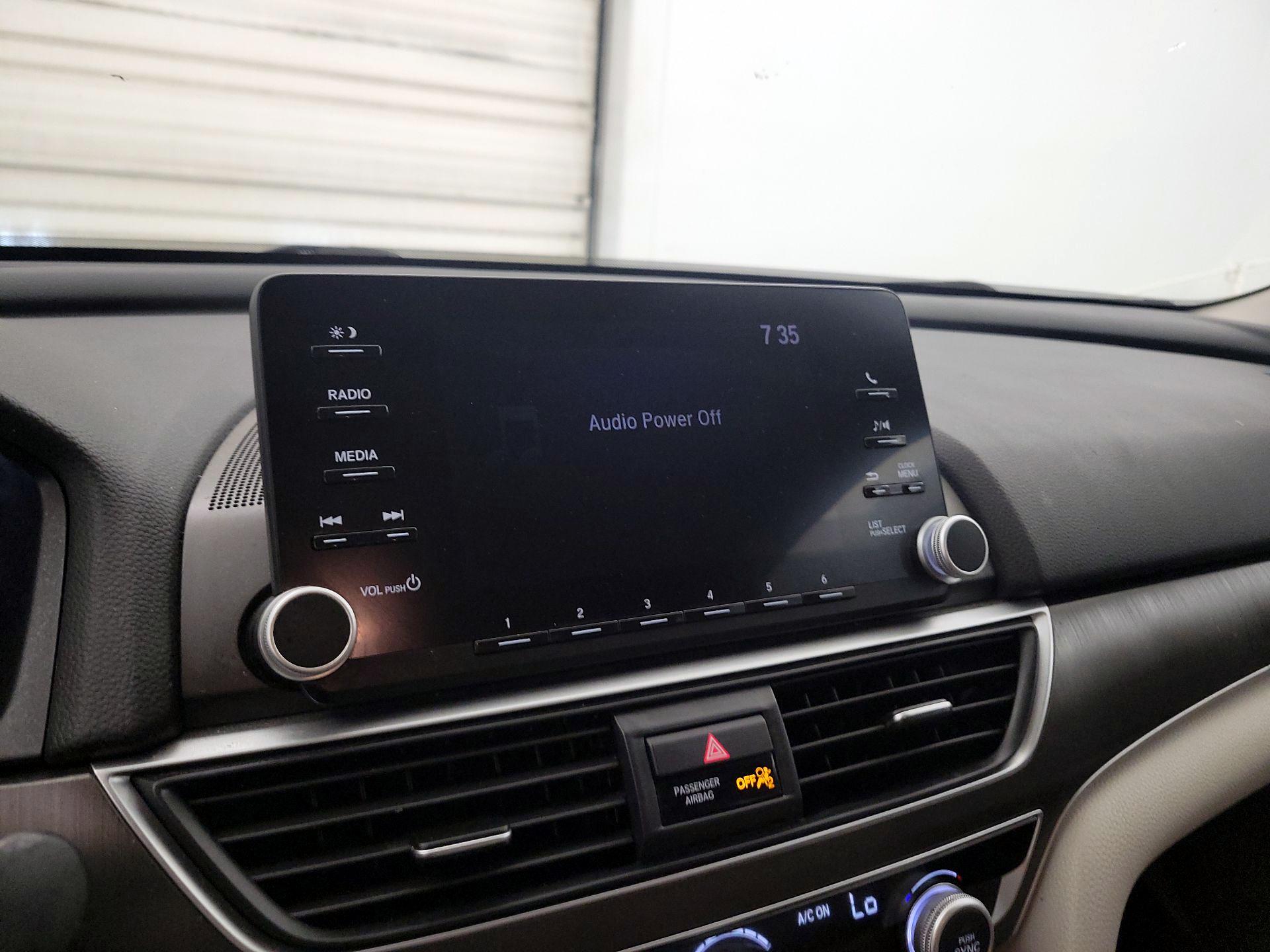 Thumbnail: 2019 Honda Accord - 16