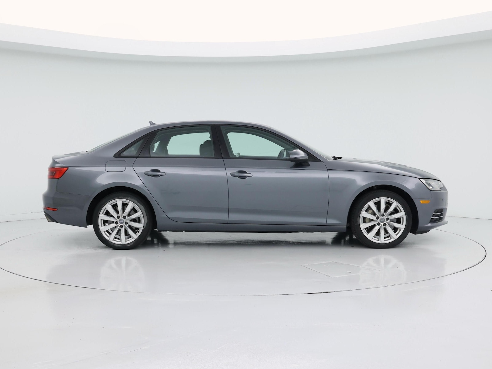 2017 Audi A4 Premium - Photo 8