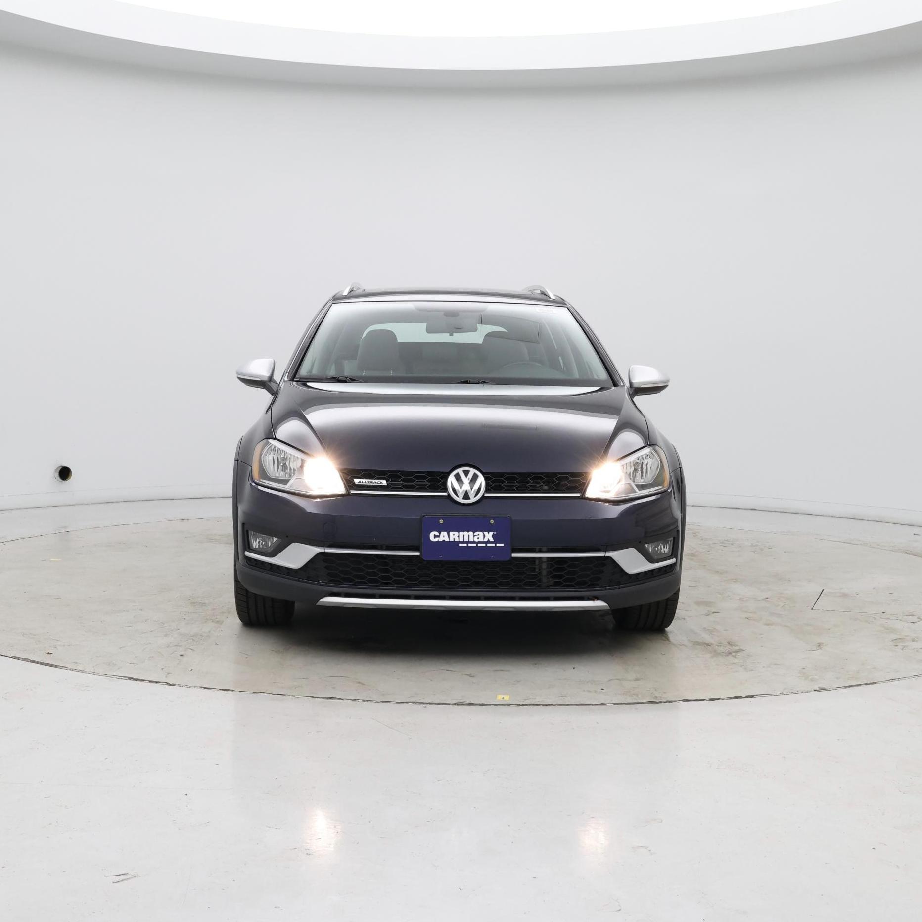 Thumbnail: 2017 Volkswagen Golf - 5
