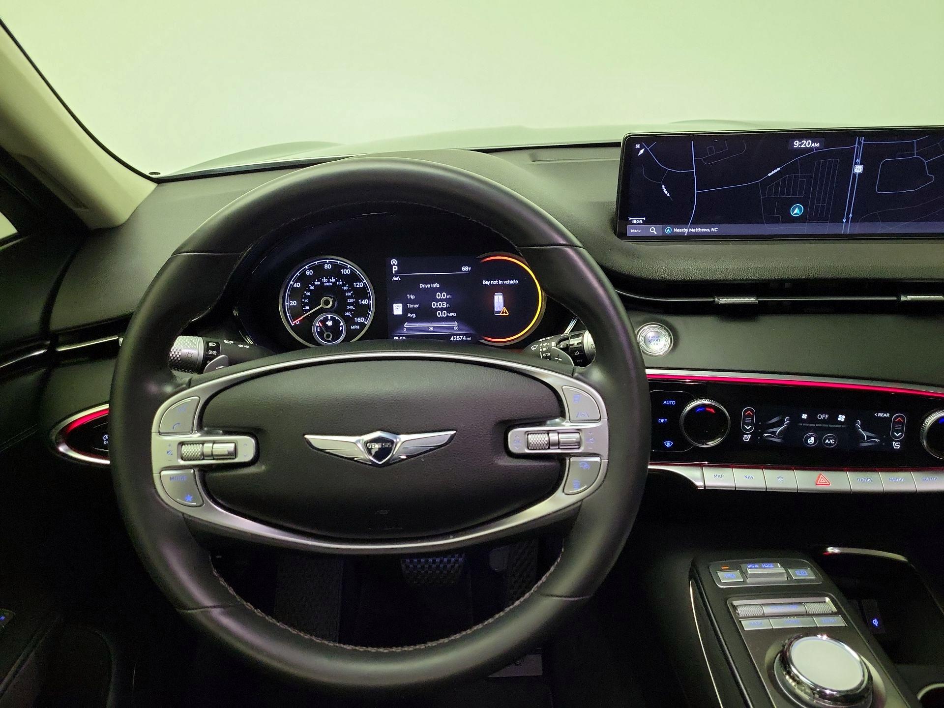 Thumbnail: 2025 Genesis GV70 - 10