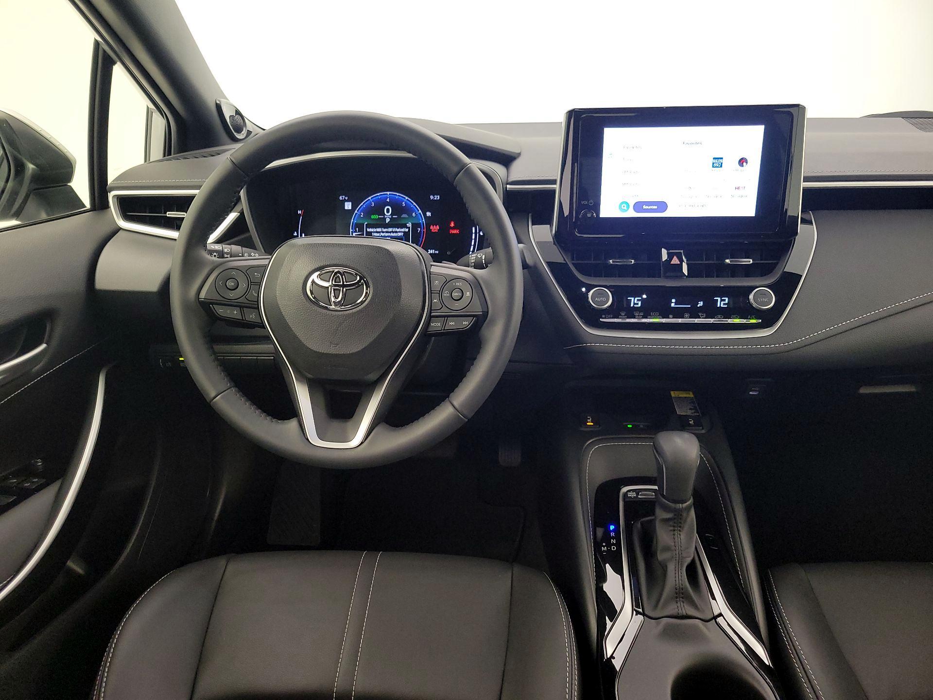 Thumbnail: 2025 Toyota Corolla - 10
