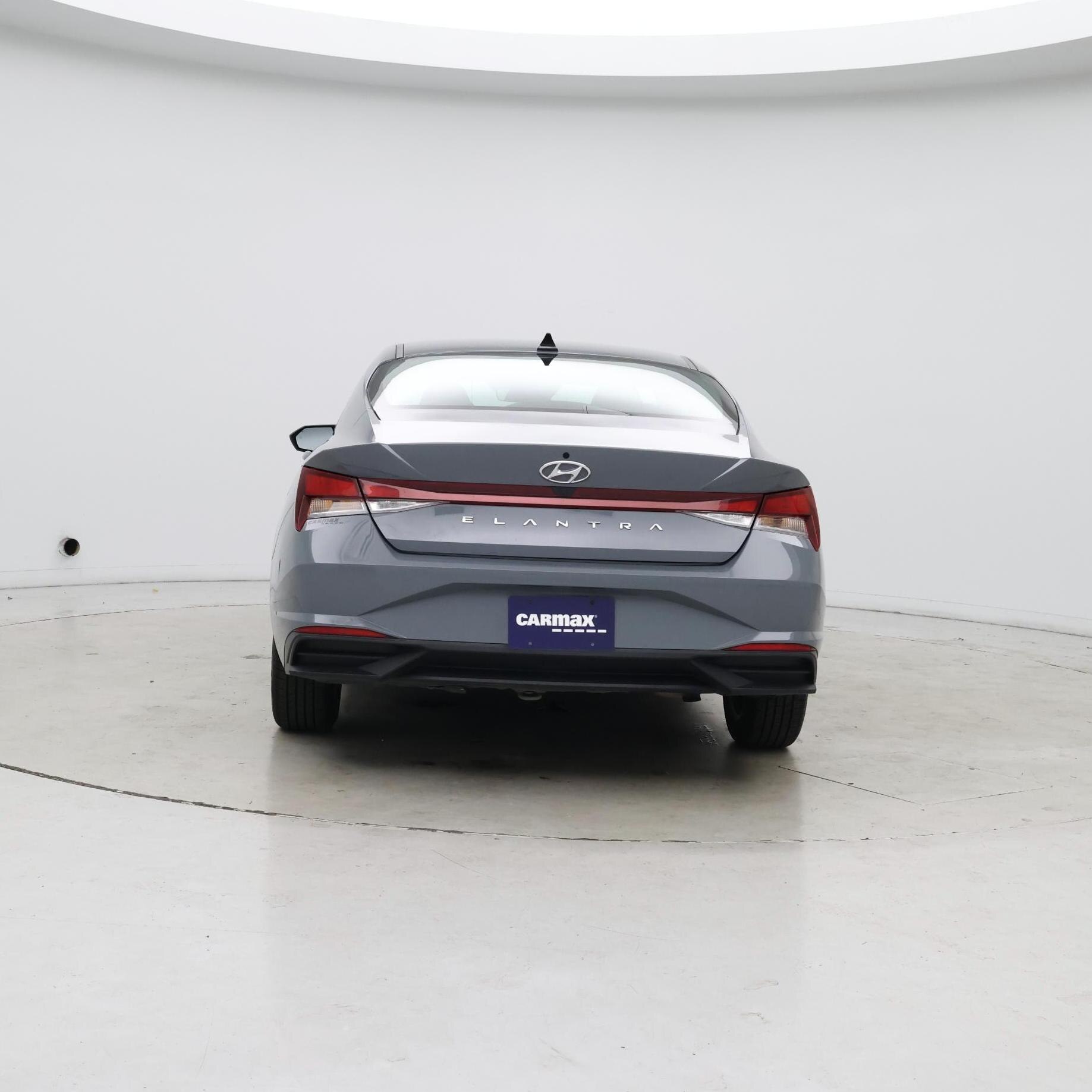 Thumbnail: 2022 Hyundai Elantra - 6
