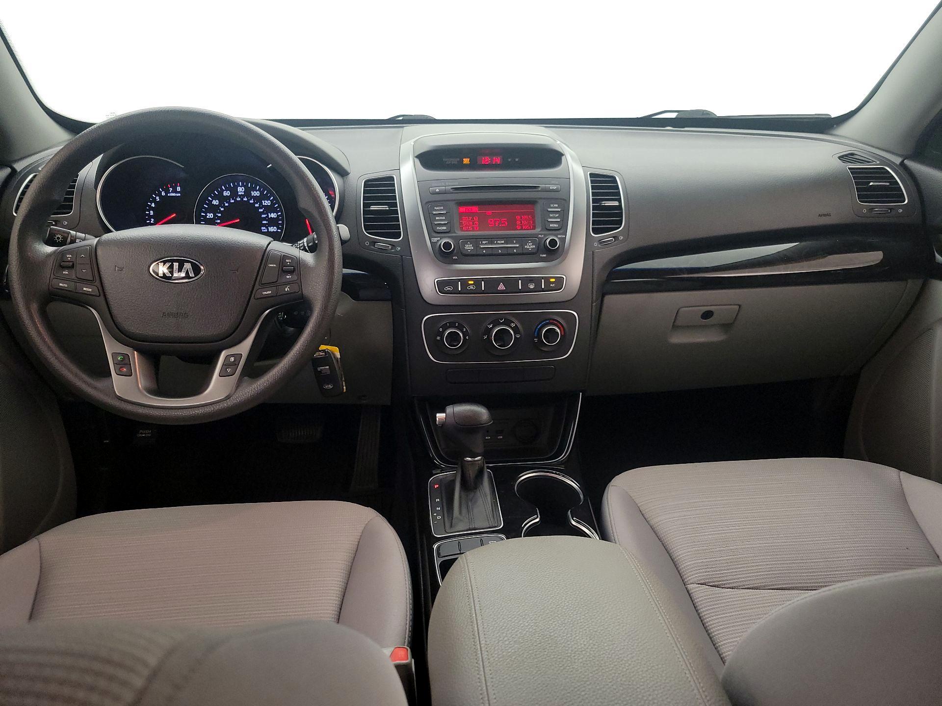 Thumbnail: 2015 Kia Sorento - 9