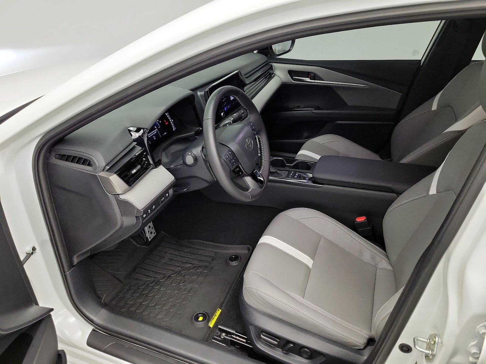 Power Seat(s) & Side Airbags