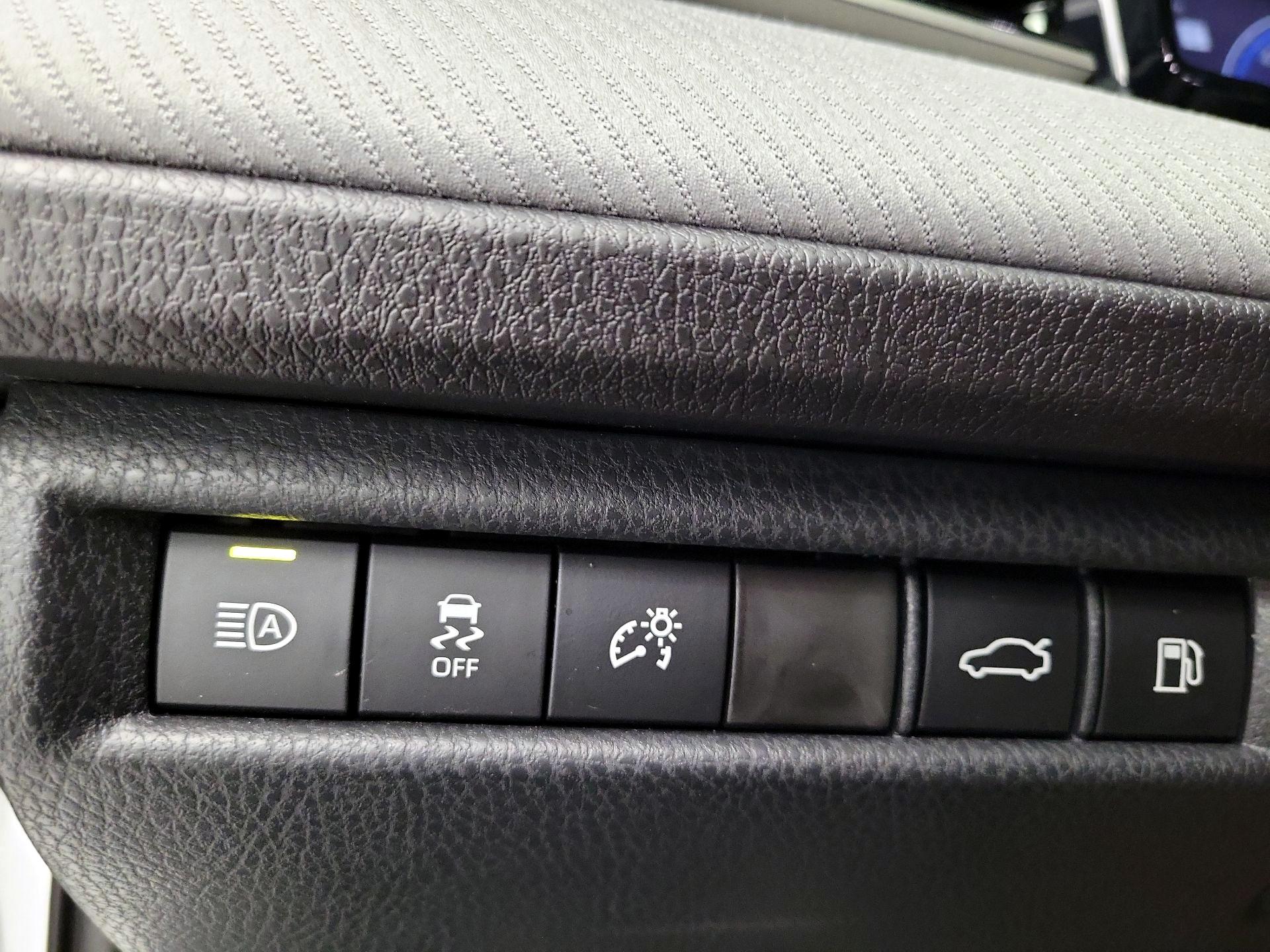 Thumbnail: 2026 Toyota Camry - 13