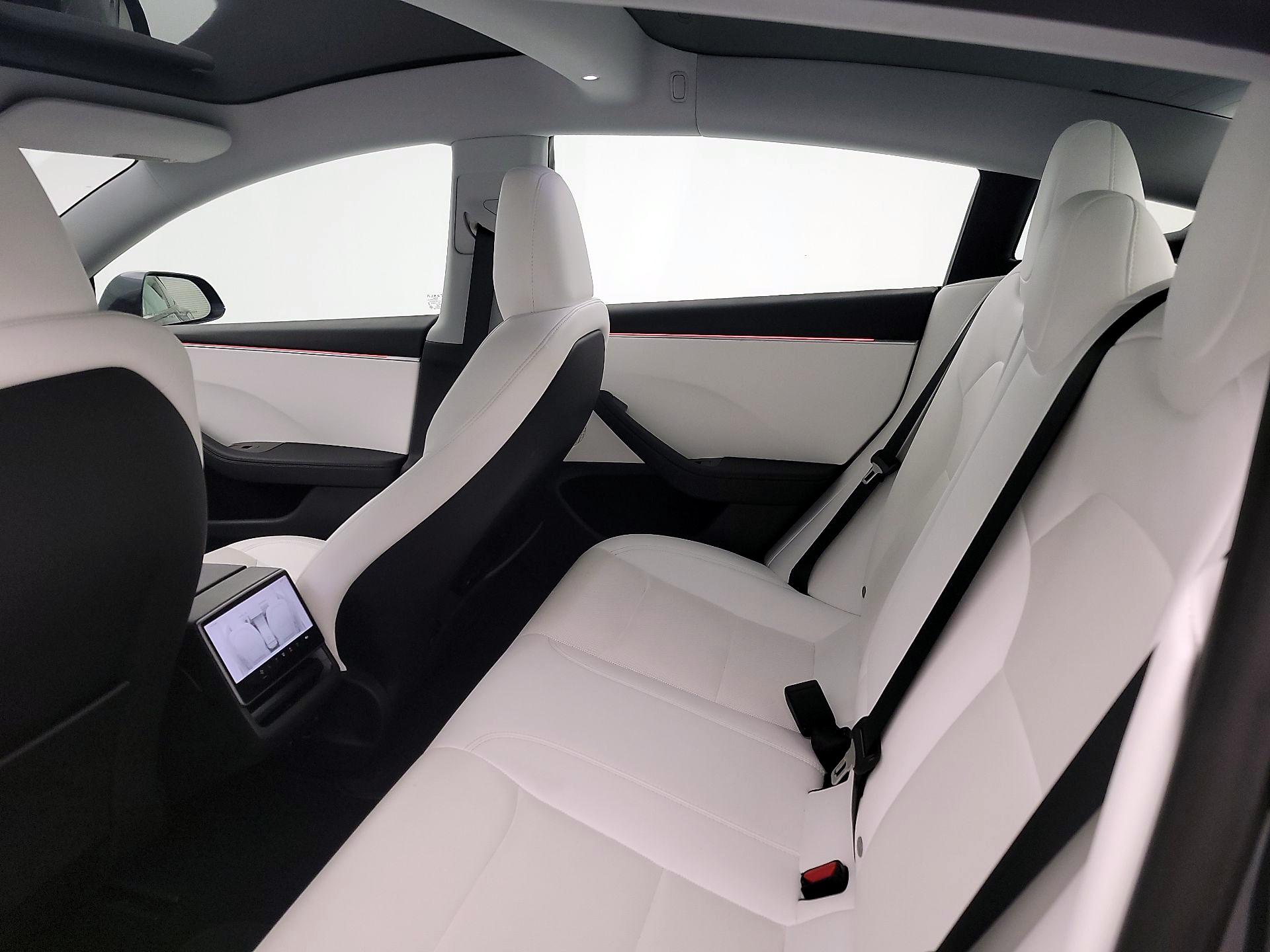 Thumbnail: 2024 Tesla Model 3 - 19