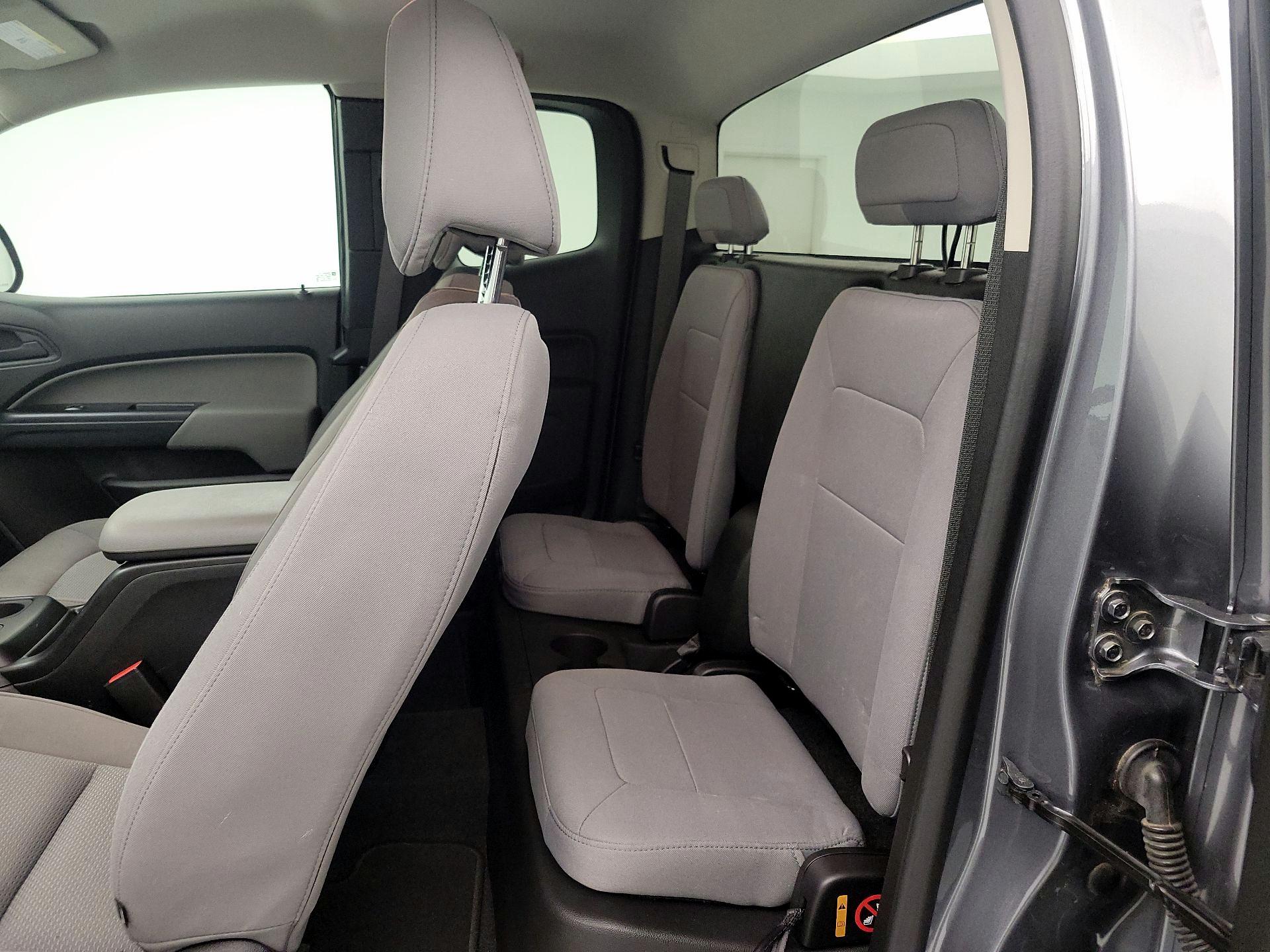 Thumbnail: 2021 Chevrolet Colorado - 19