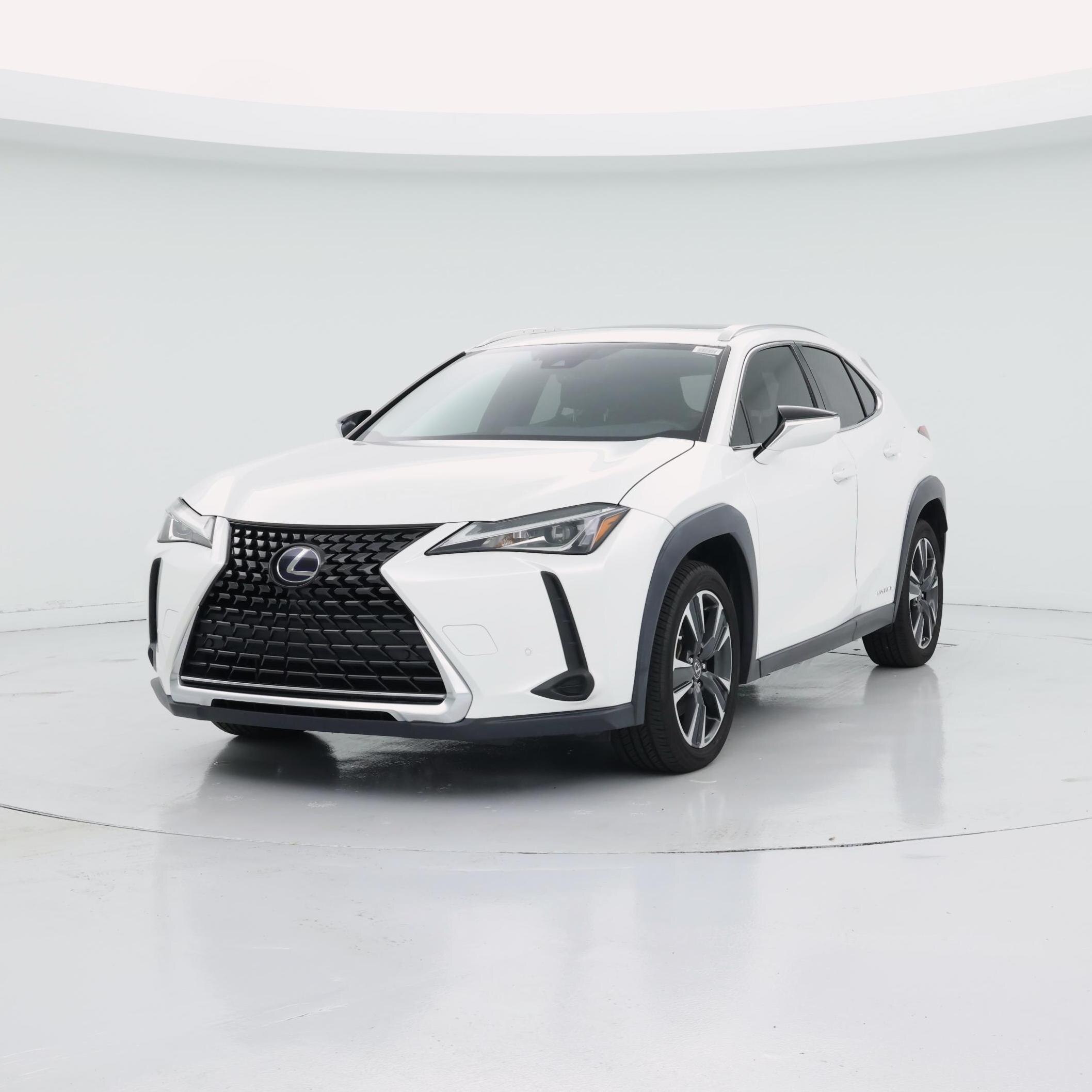 Thumbnail: 2020 Lexus UX - 4
