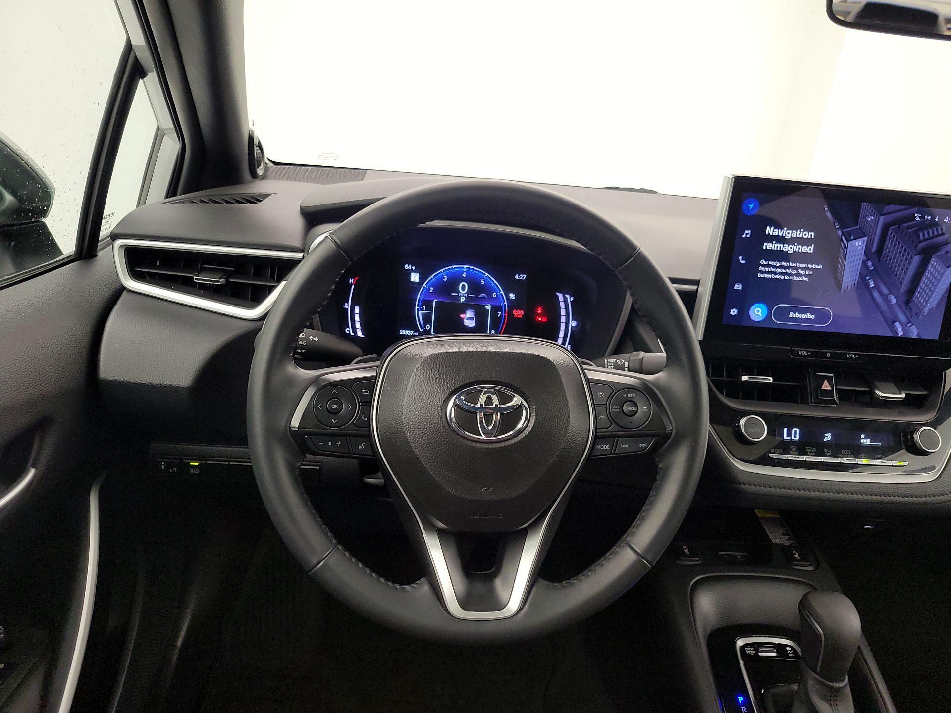 Thumbnail: 2025 Toyota Corolla - 10