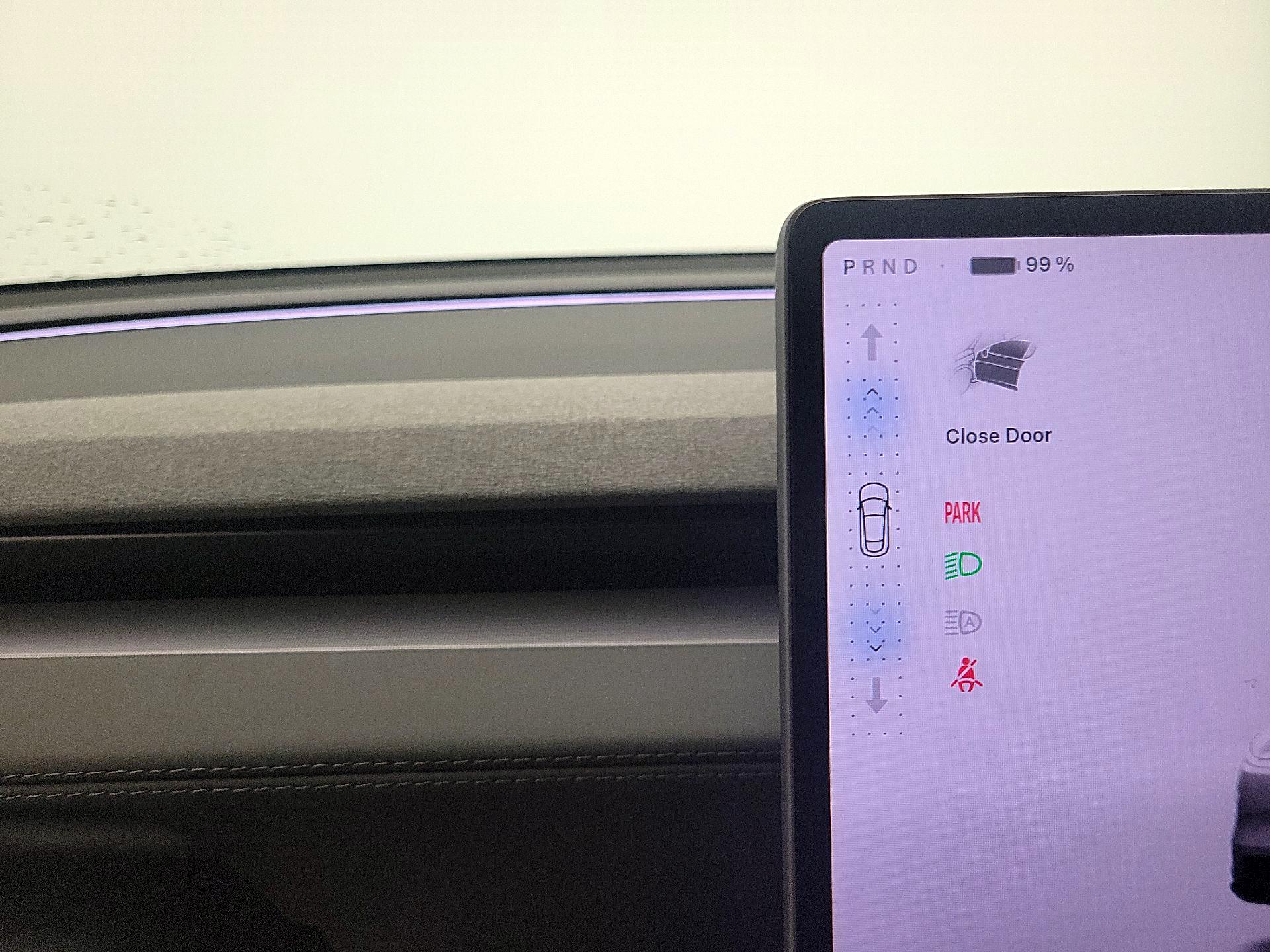 Thumbnail: 2026 Tesla Model Y - 17