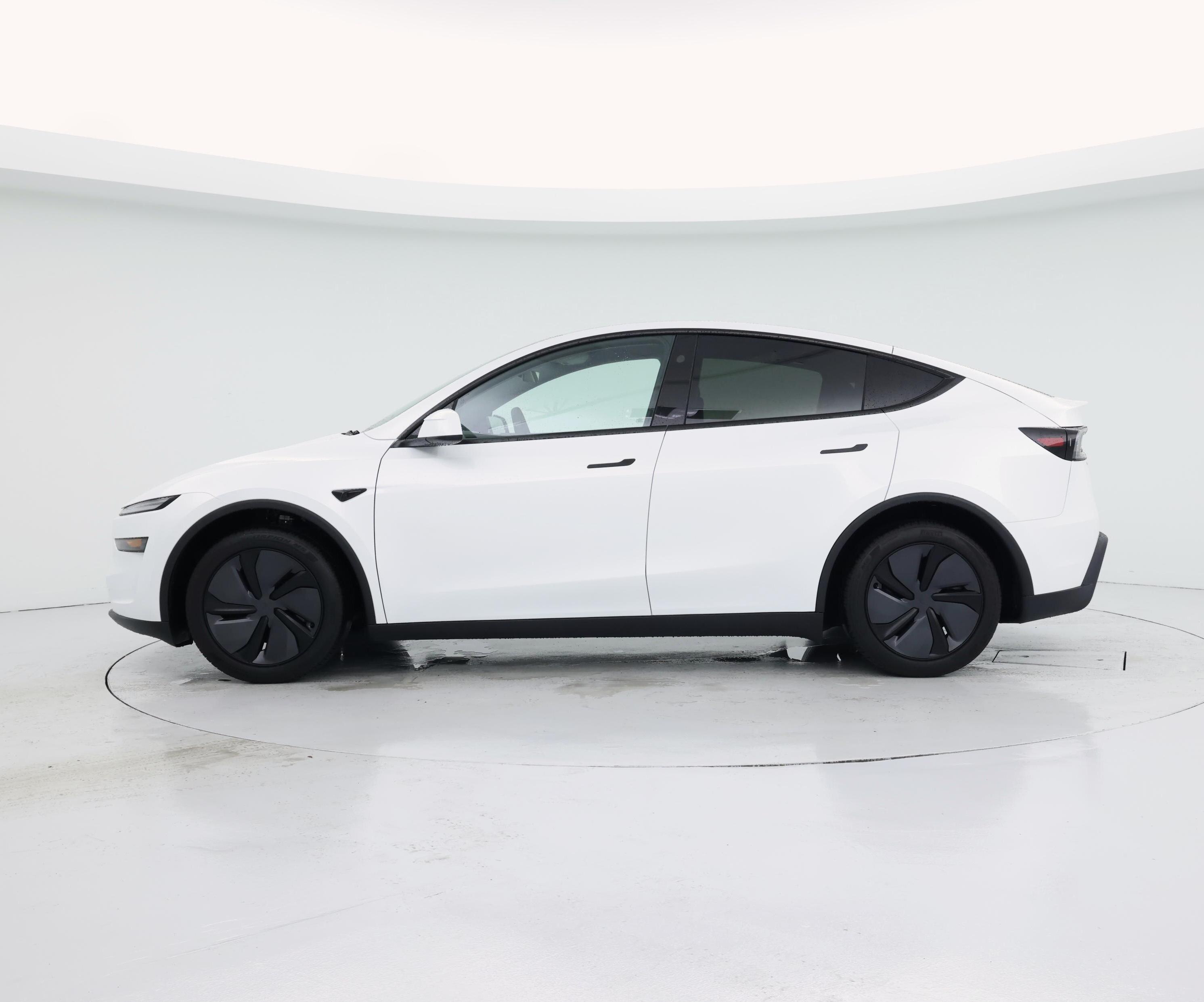 Thumbnail: 2026 Tesla Model Y - 3