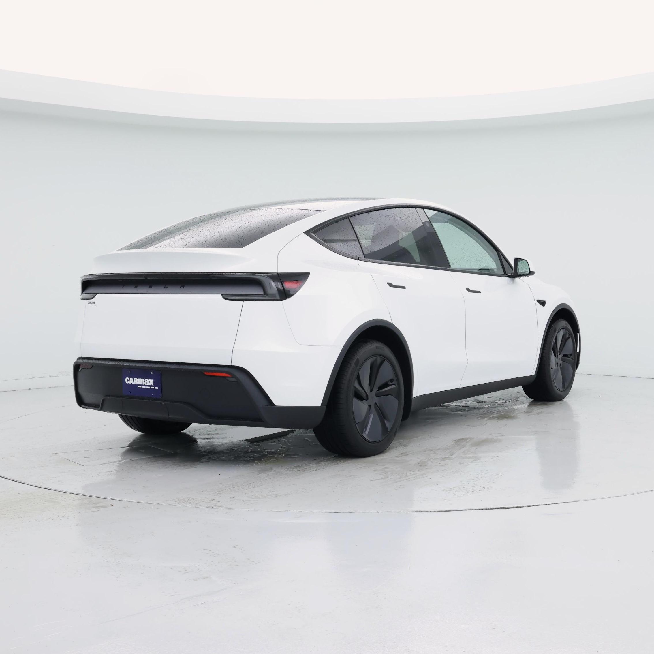 Thumbnail: 2026 Tesla Model Y - 8