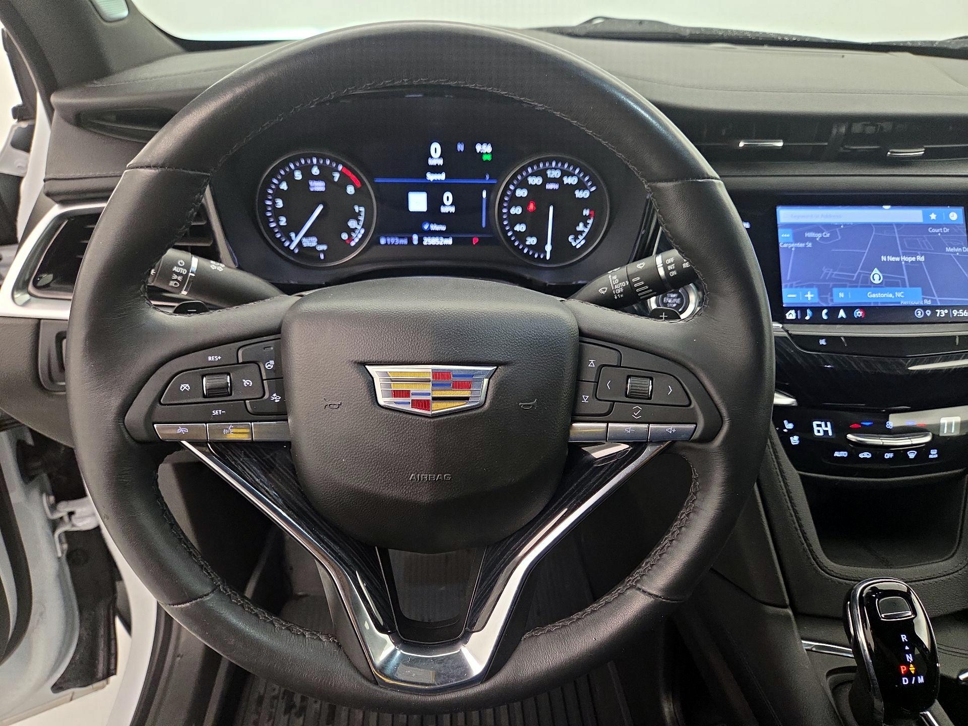 Thumbnail: 2024 Cadillac XT6 - 10