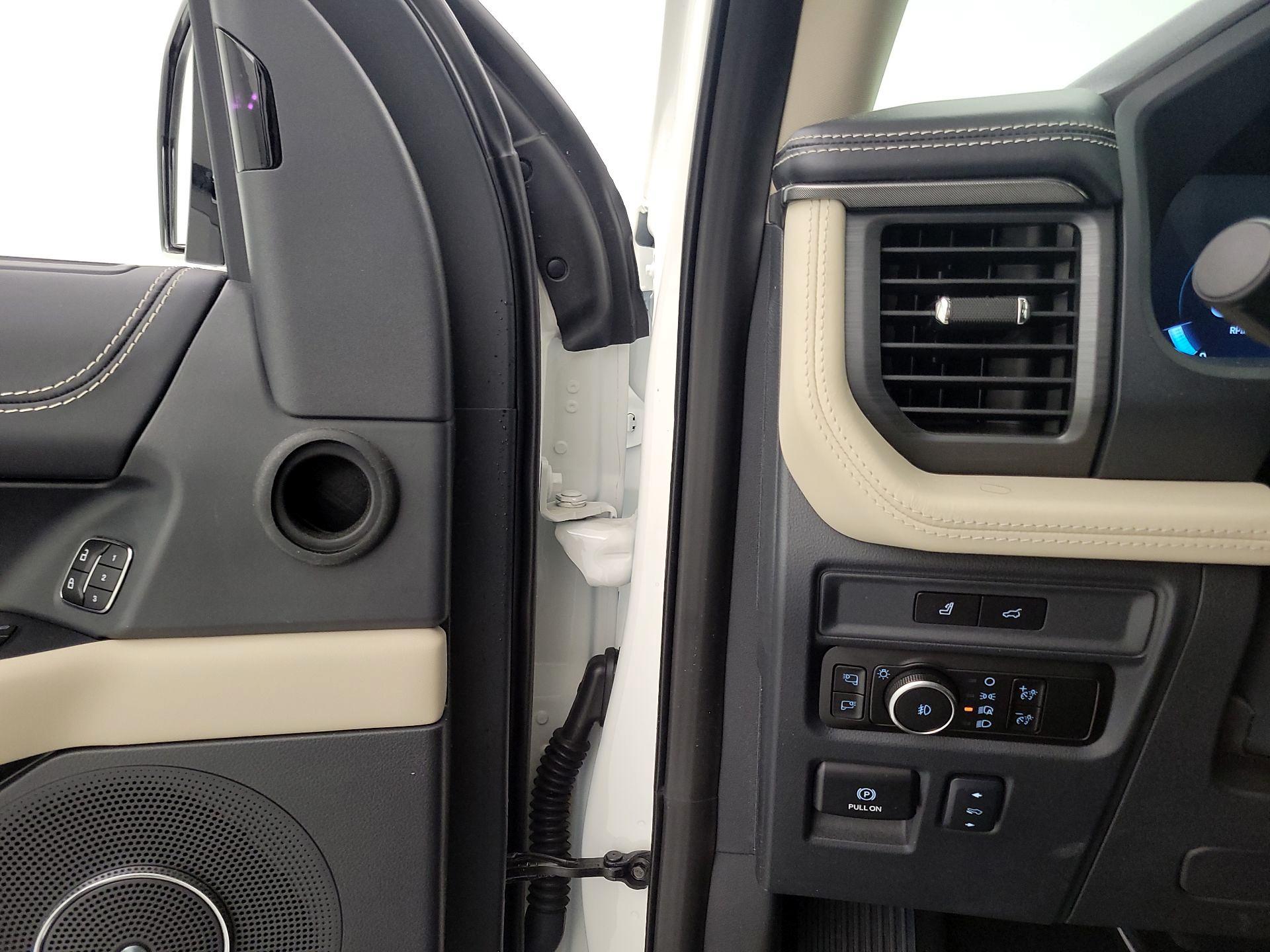 Thumbnail: 2024 Ford Expedition - 13