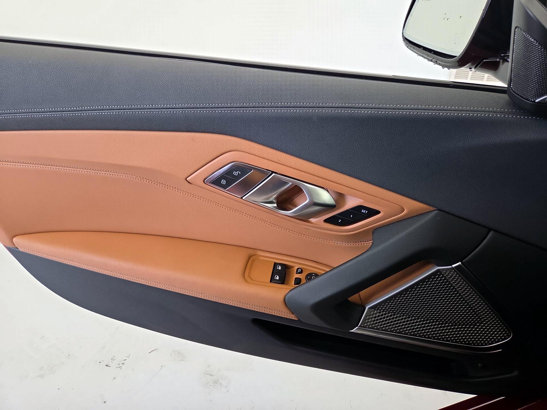 Thumbnail: 2025 BMW Z4 - 12