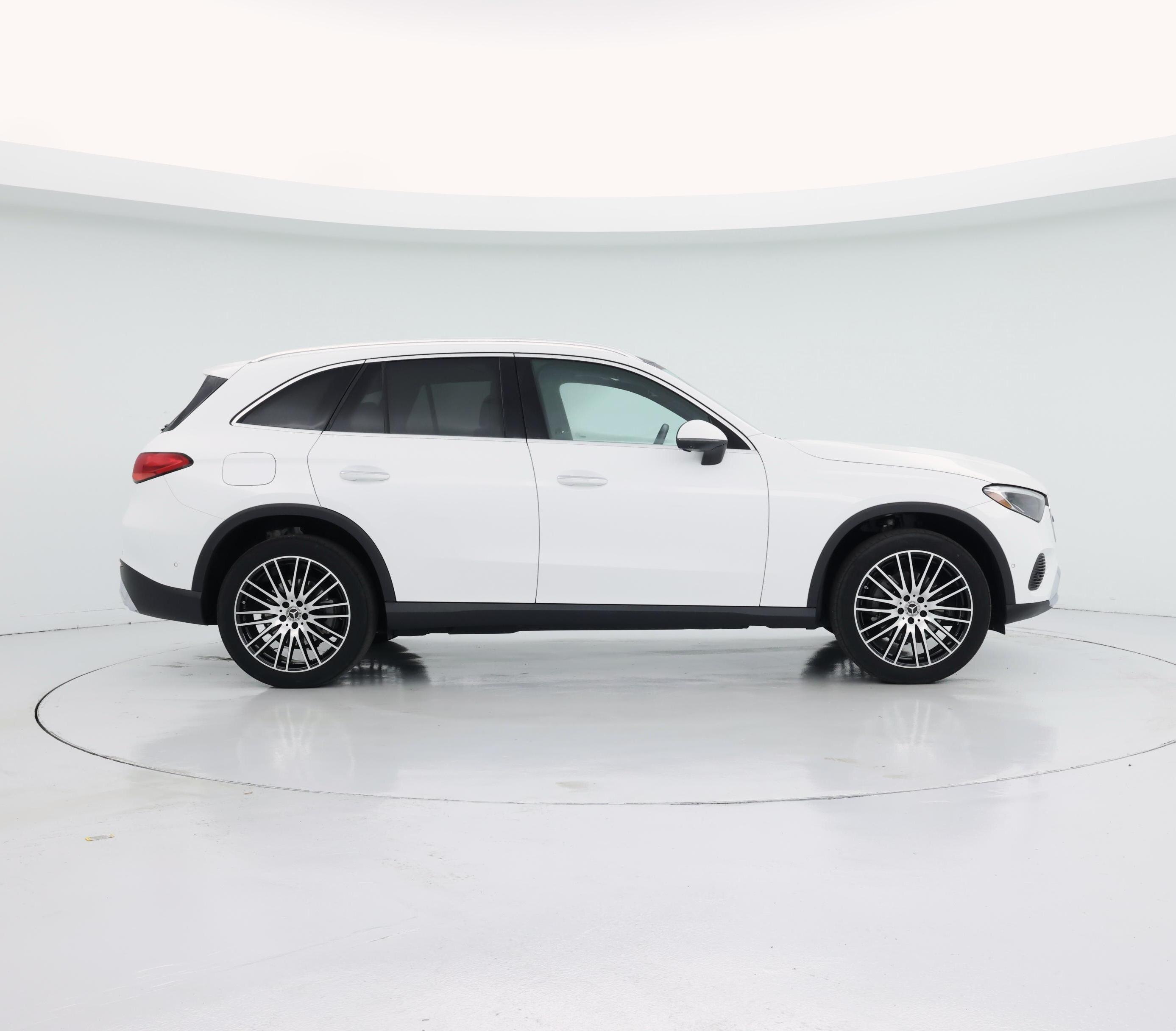 Thumbnail: 2024 Mercedes-Benz GLC - 7