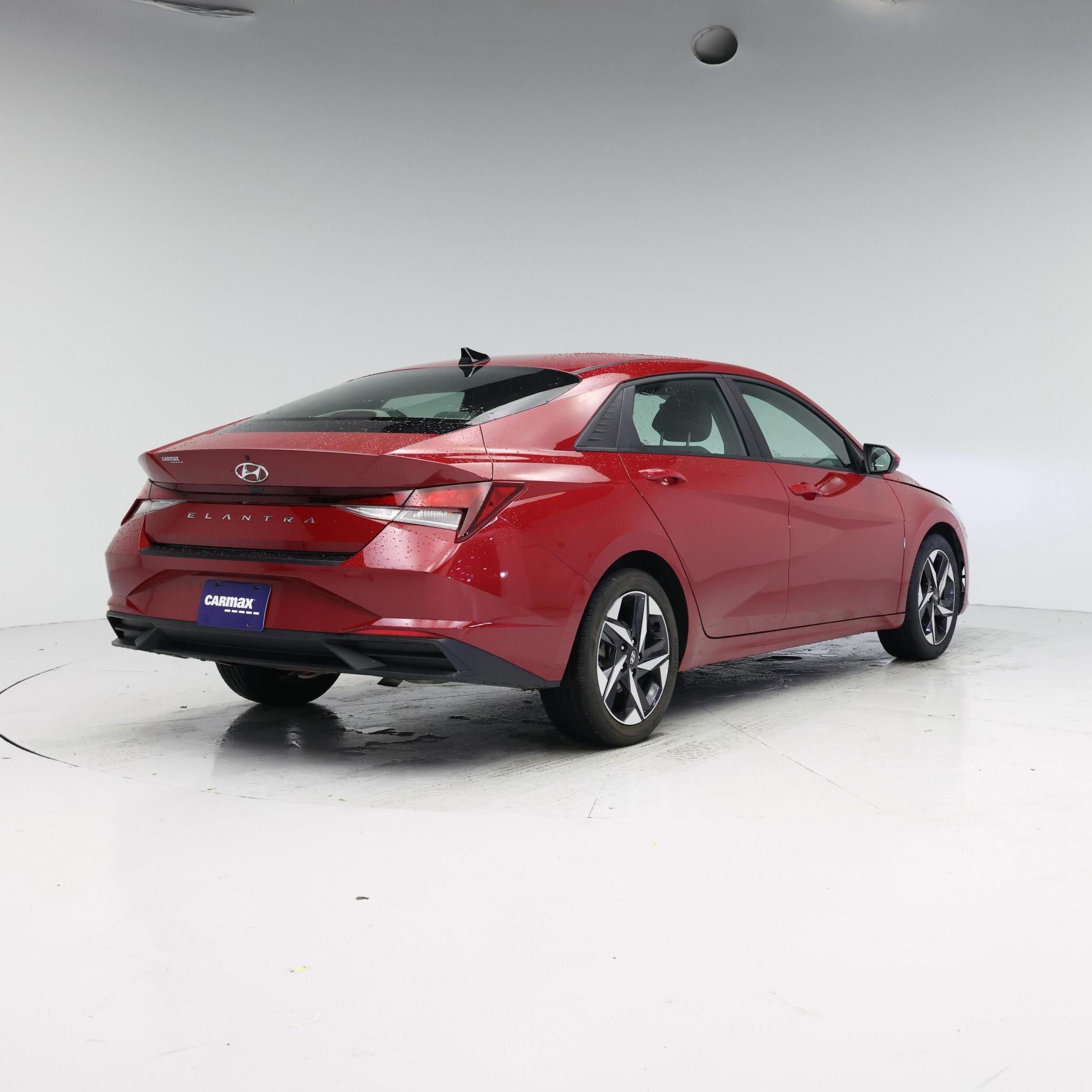 Thumbnail: 2023 Hyundai Elantra - 8