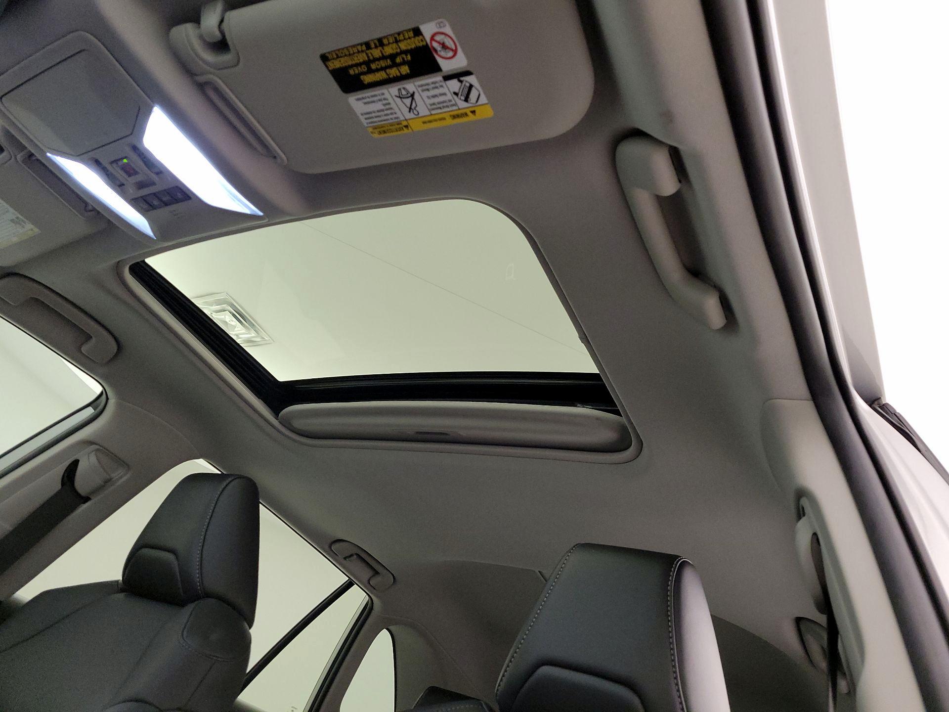 Thumbnail: 2021 Toyota RAV4 - 19