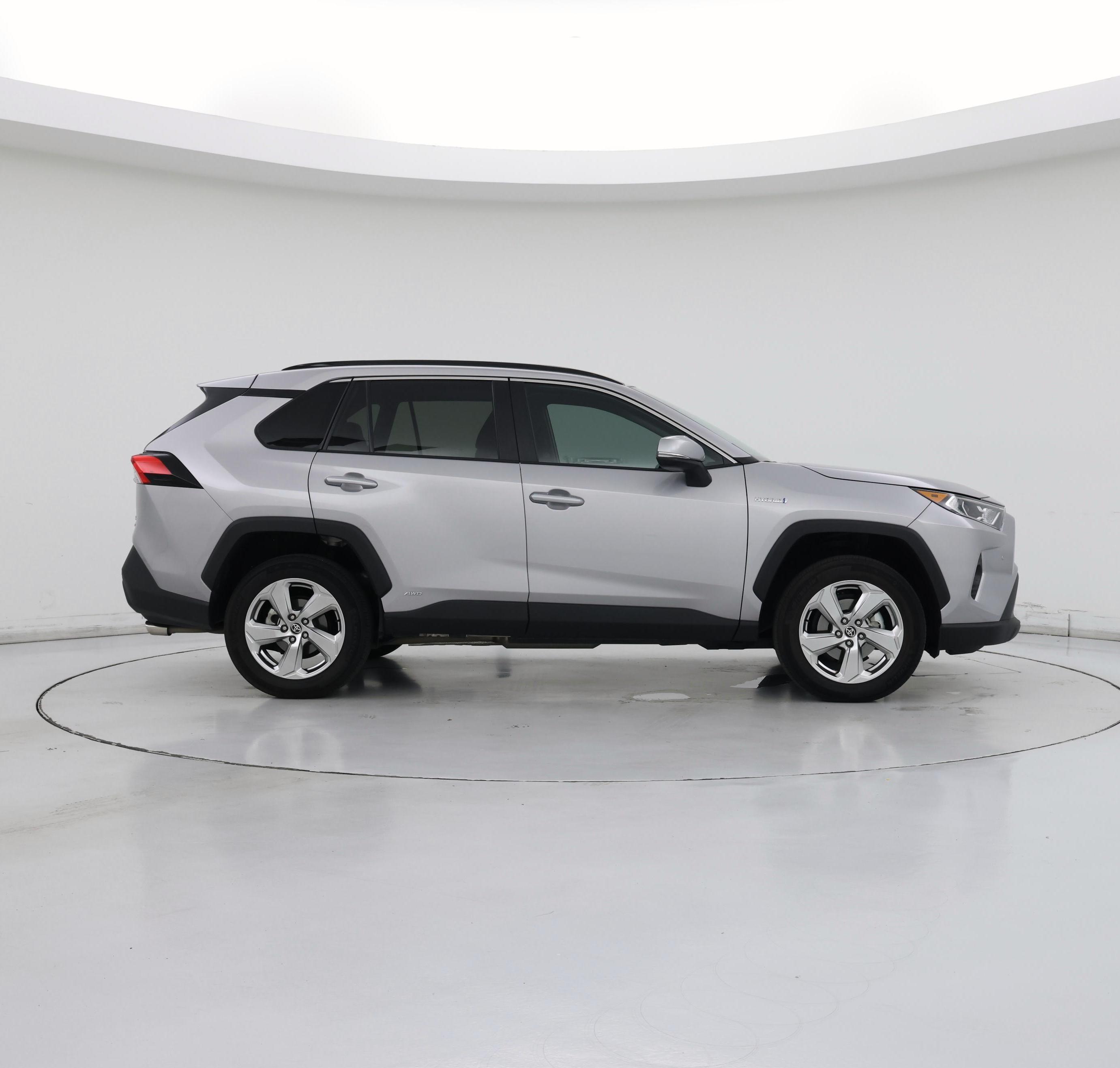 Thumbnail: 2021 Toyota RAV4 - 7