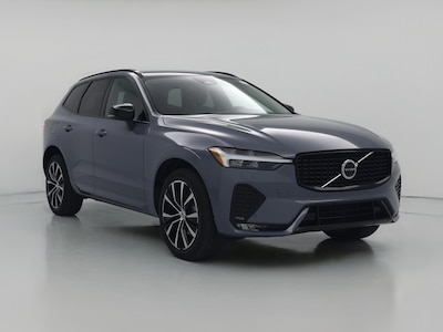 2024 Volvo XC60 B5 Plus Dark Theme
