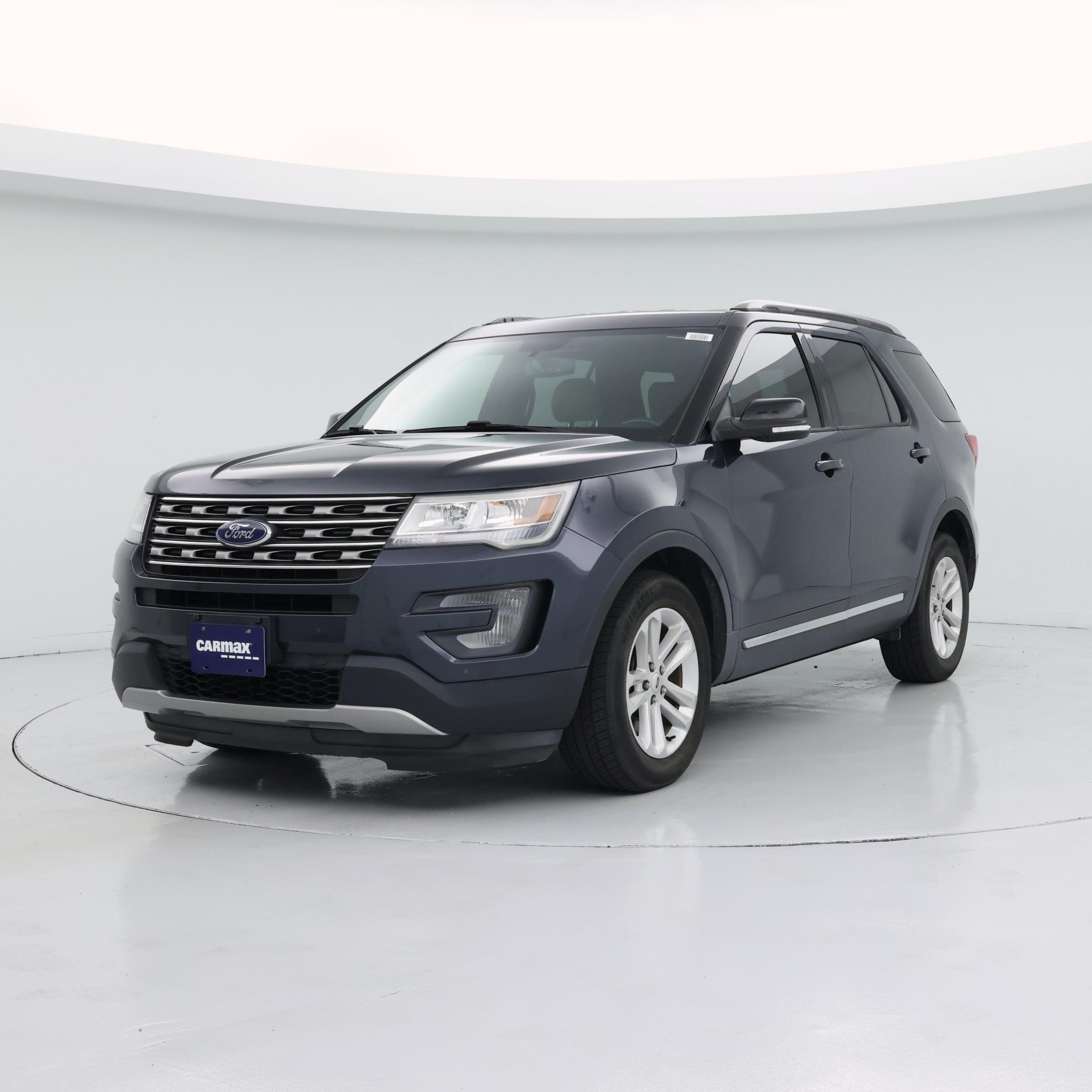 Thumbnail: 2017 Ford Explorer - 4