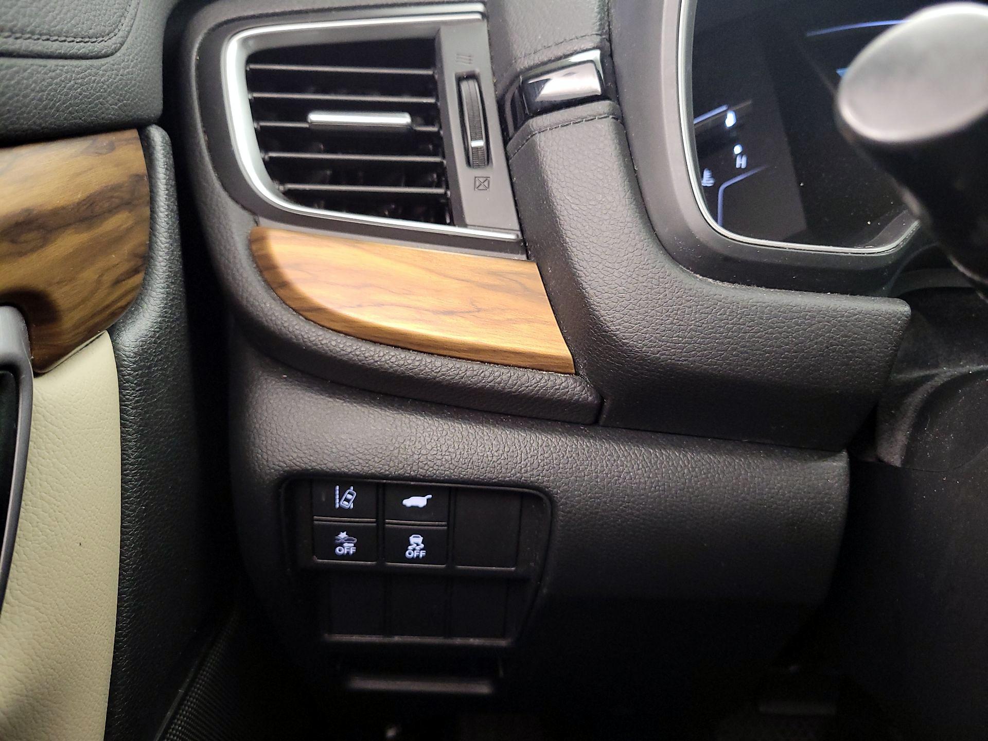 Thumbnail: 2017 Honda CR-V - 13