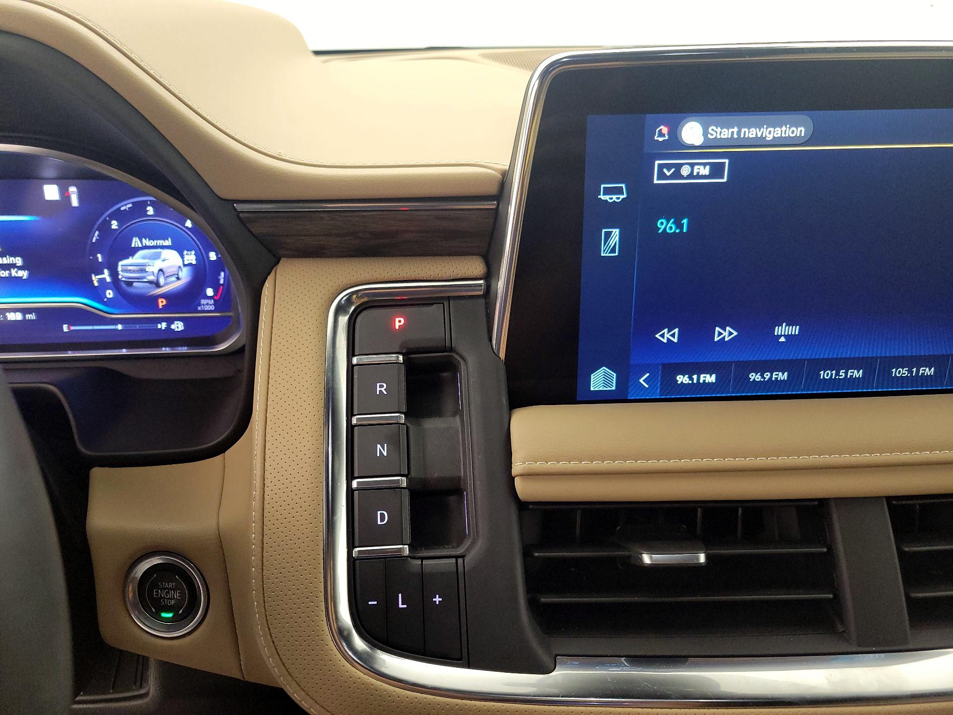 Thumbnail: 2023 Chevrolet Tahoe - 18