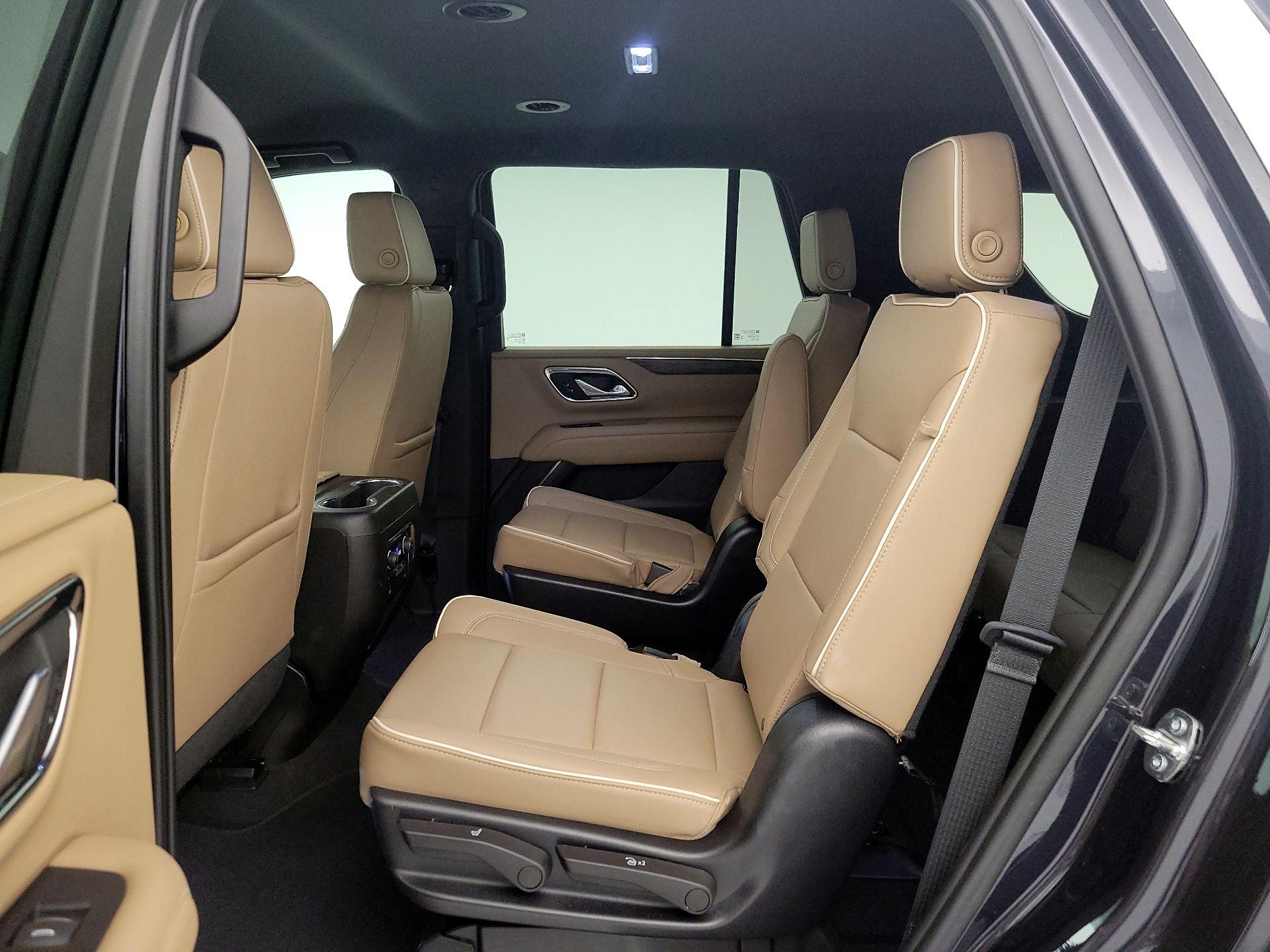 Thumbnail: 2023 Chevrolet Tahoe - 20