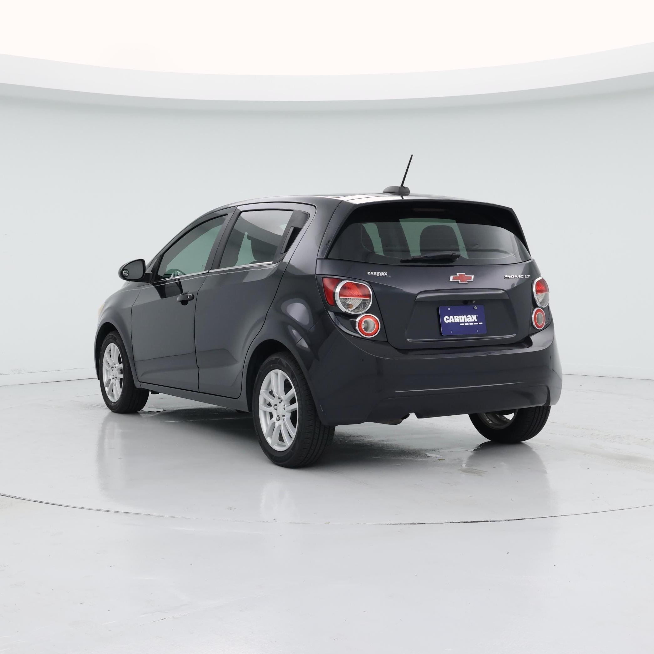 Thumbnail: 2015 Chevrolet Sonic - 2