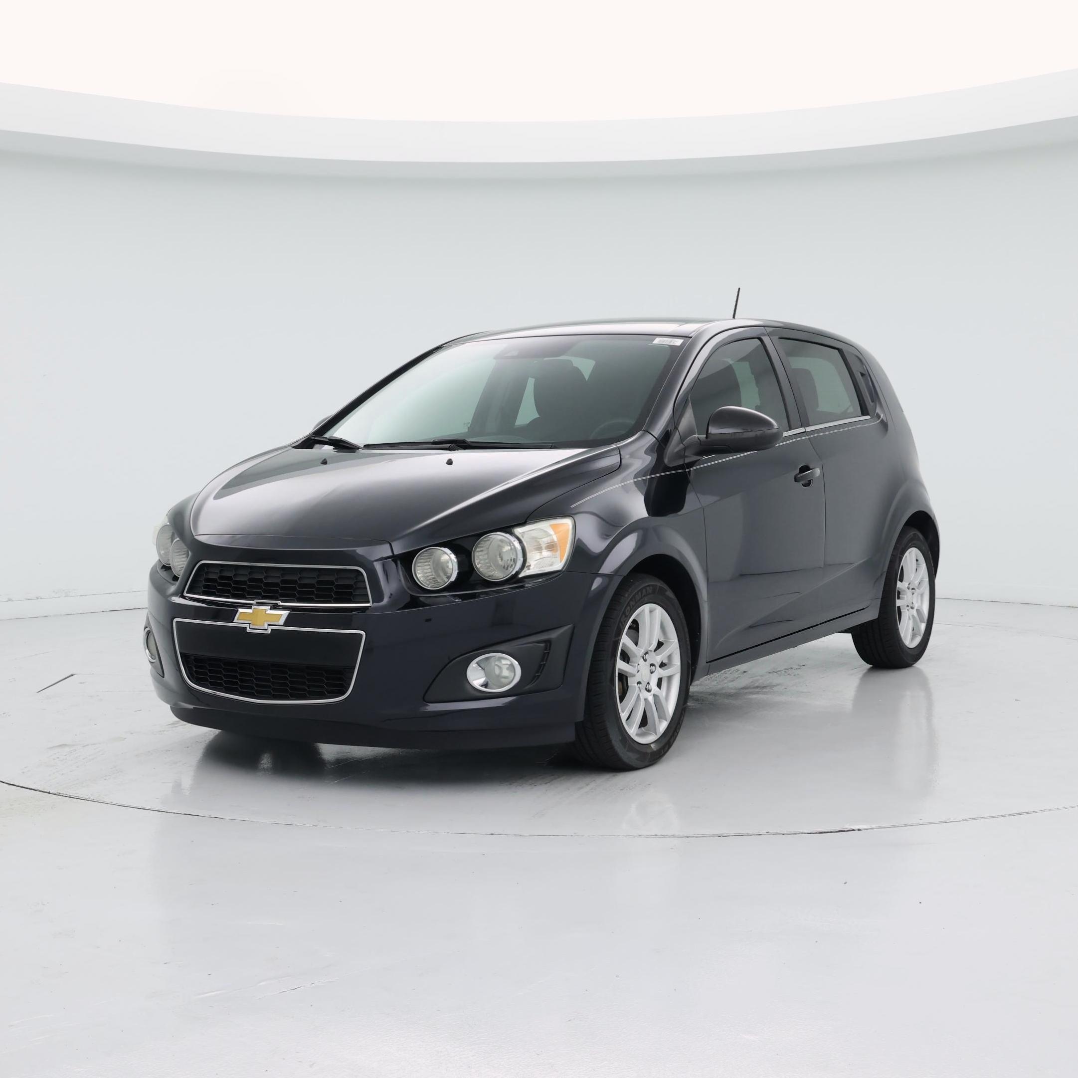Thumbnail: 2015 Chevrolet Sonic - 4