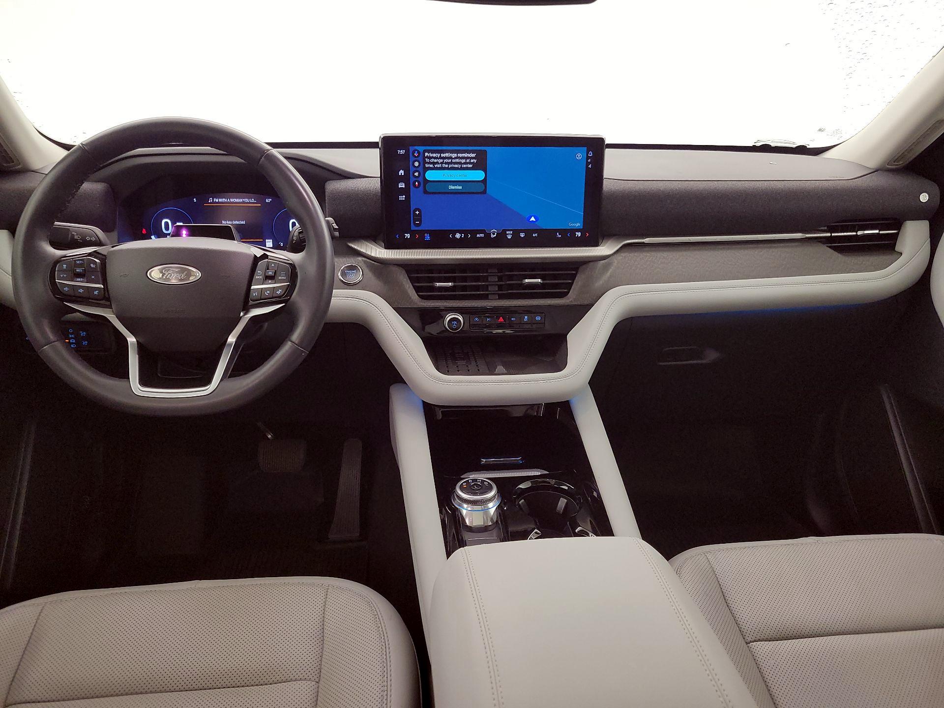 Thumbnail: 2025 Ford Explorer - 9
