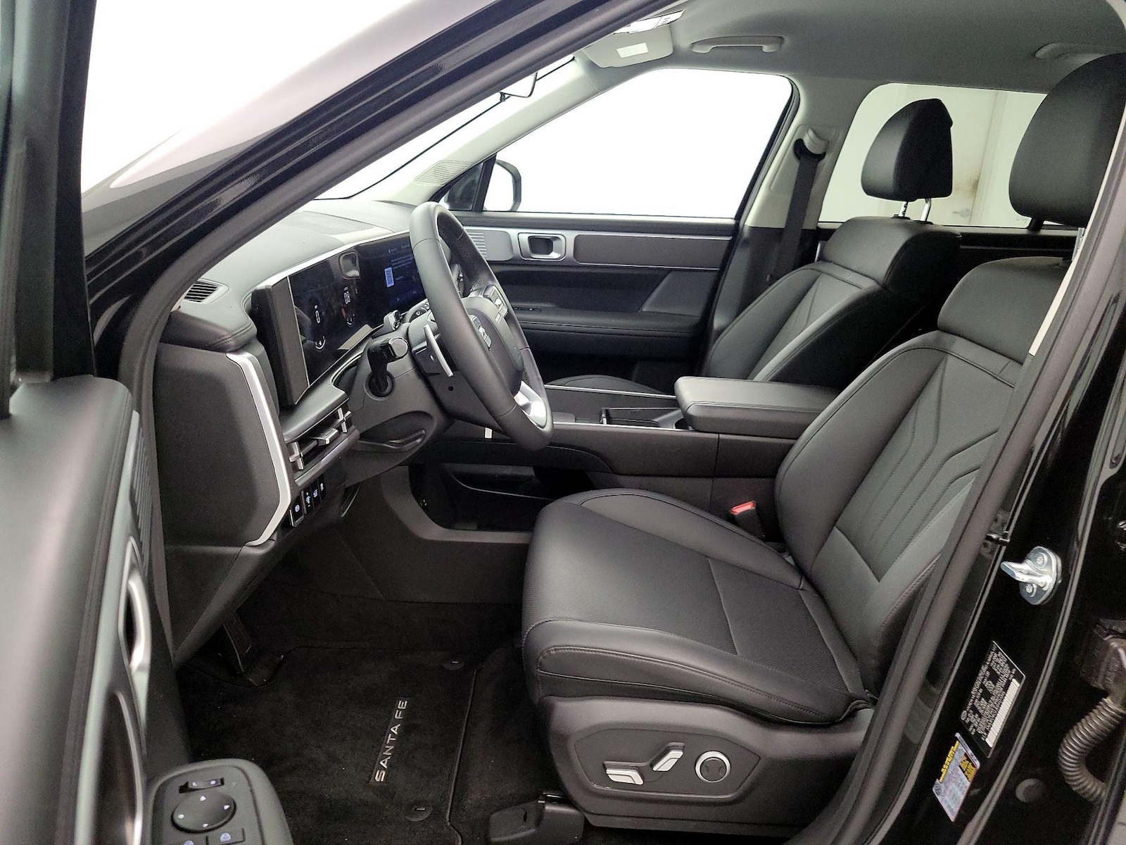 2025 Hyundai Santa Fe SEL - Photo 12