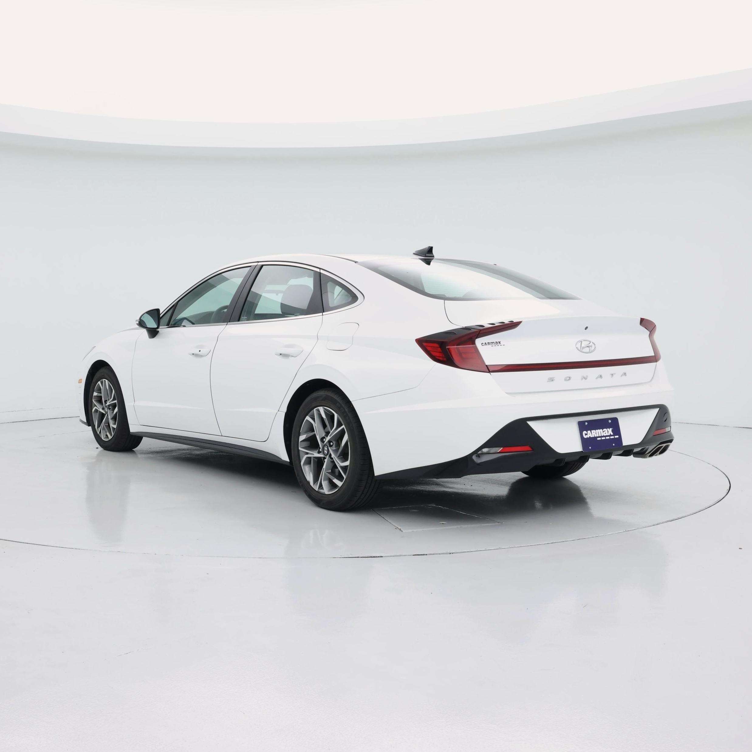 Thumbnail: 2022 Hyundai Sonata - 2