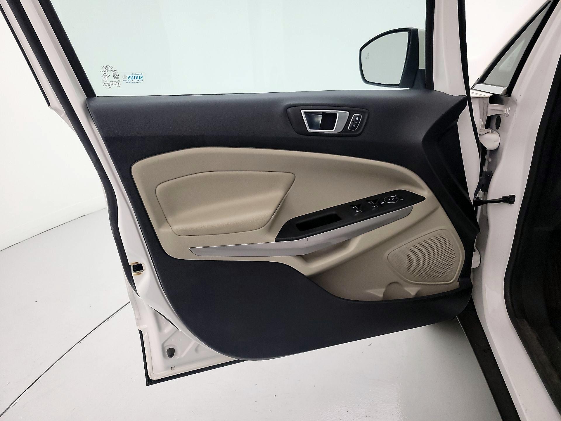 Thumbnail: 2018 Ford EcoSport - 12
