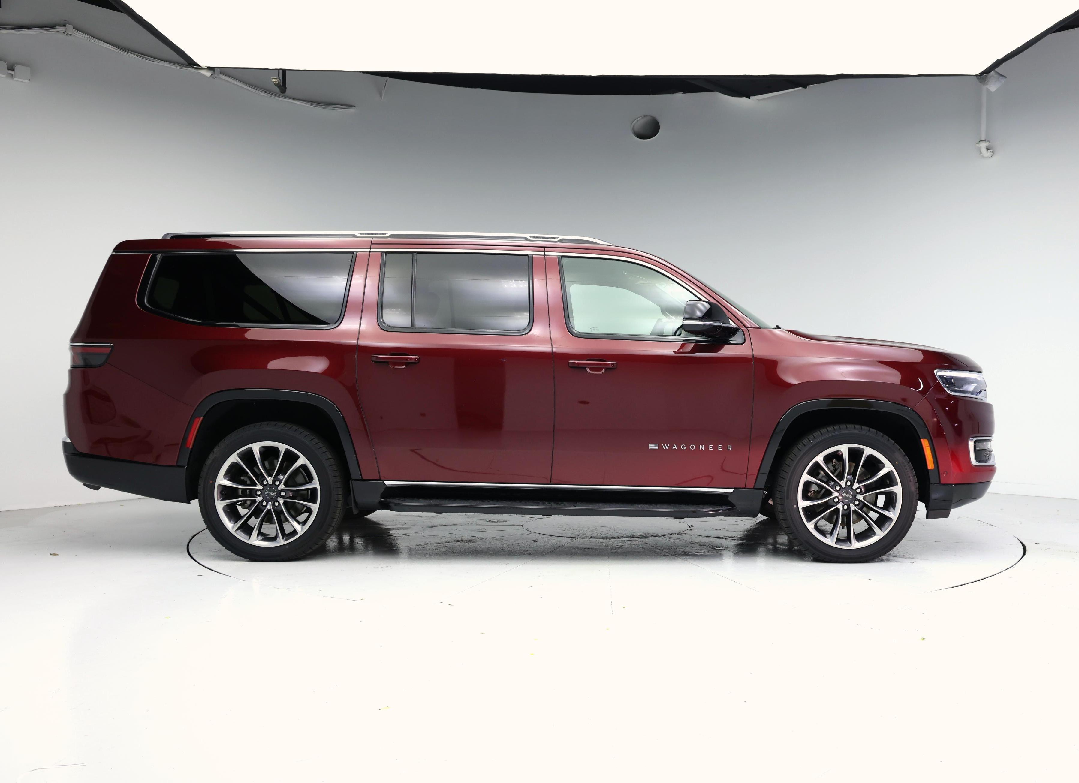 Thumbnail: 2024 Jeep Wagoneer - 7