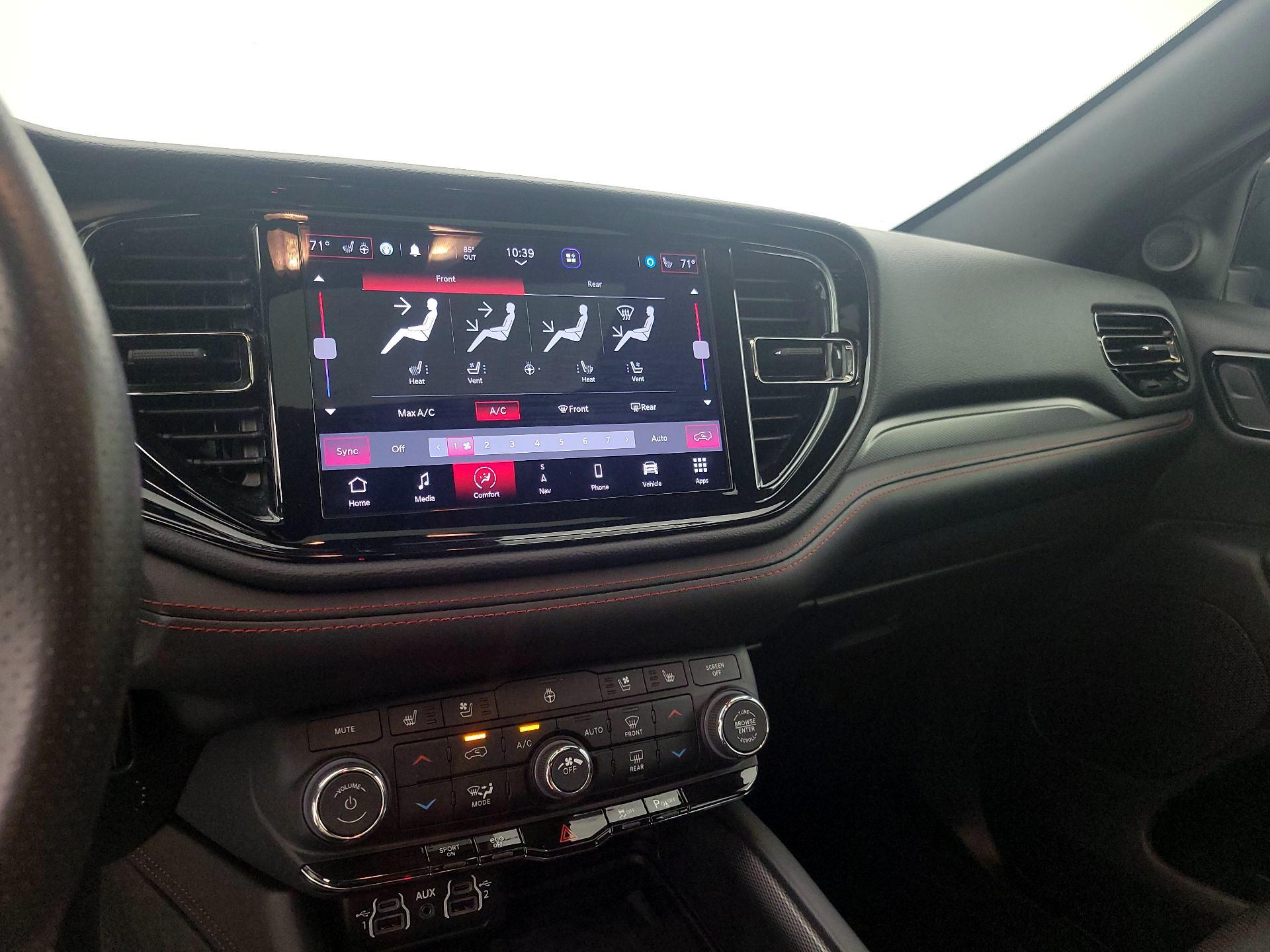 Thumbnail: 2023 Dodge Durango - 17