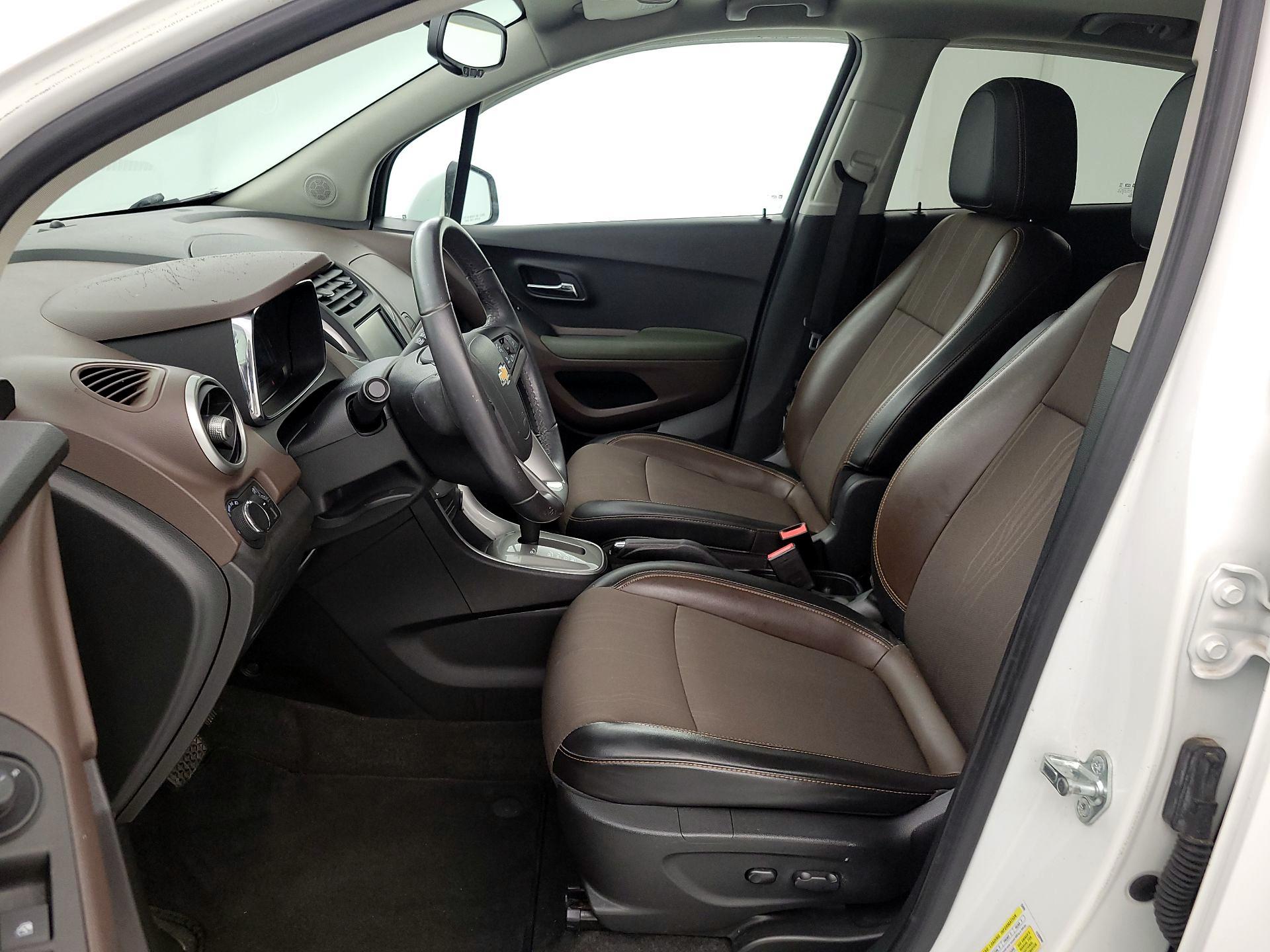 Thumbnail: 2015 Chevrolet Trax - 11