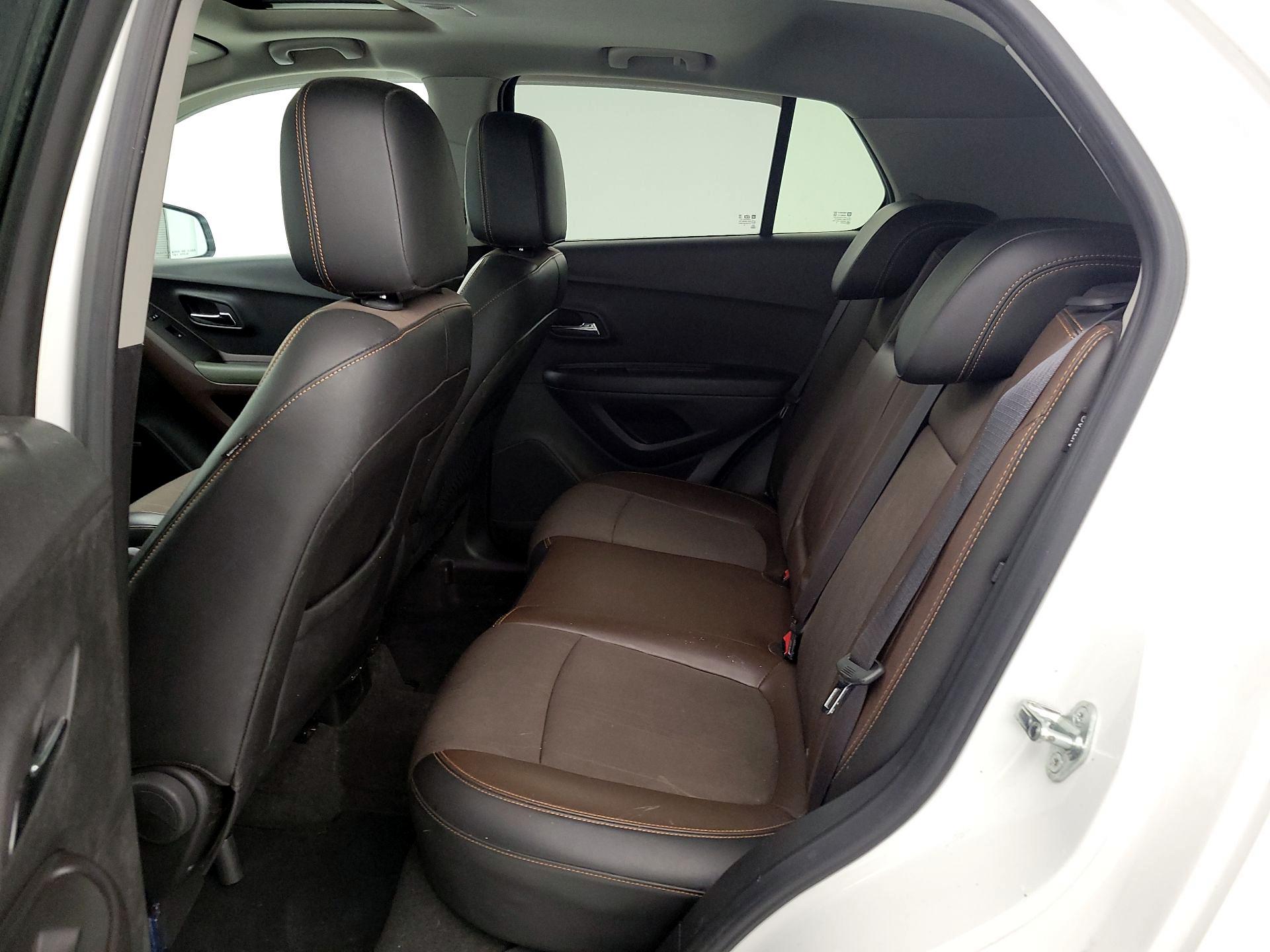 Thumbnail: 2015 Chevrolet Trax - 20