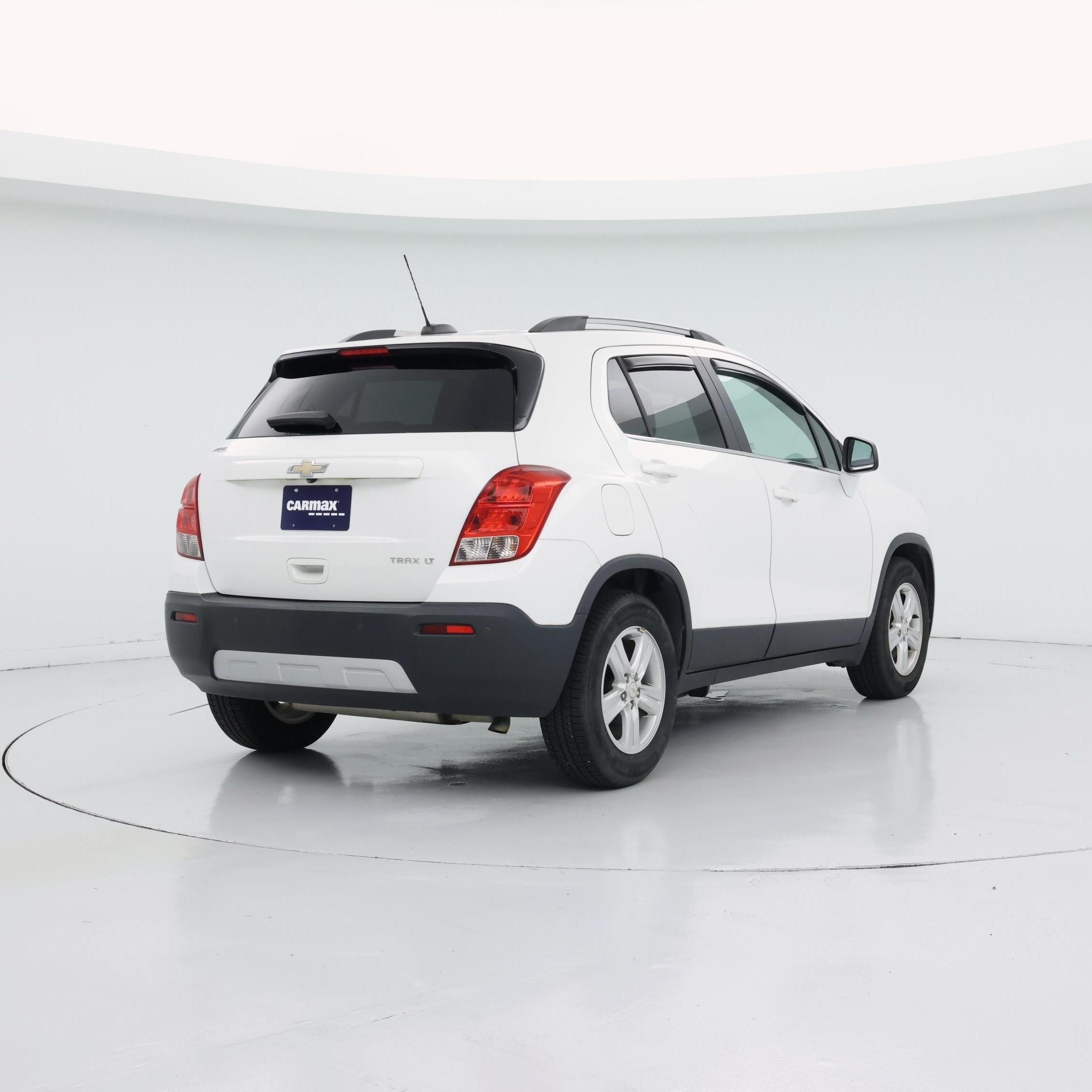Thumbnail: 2015 Chevrolet Trax - 8