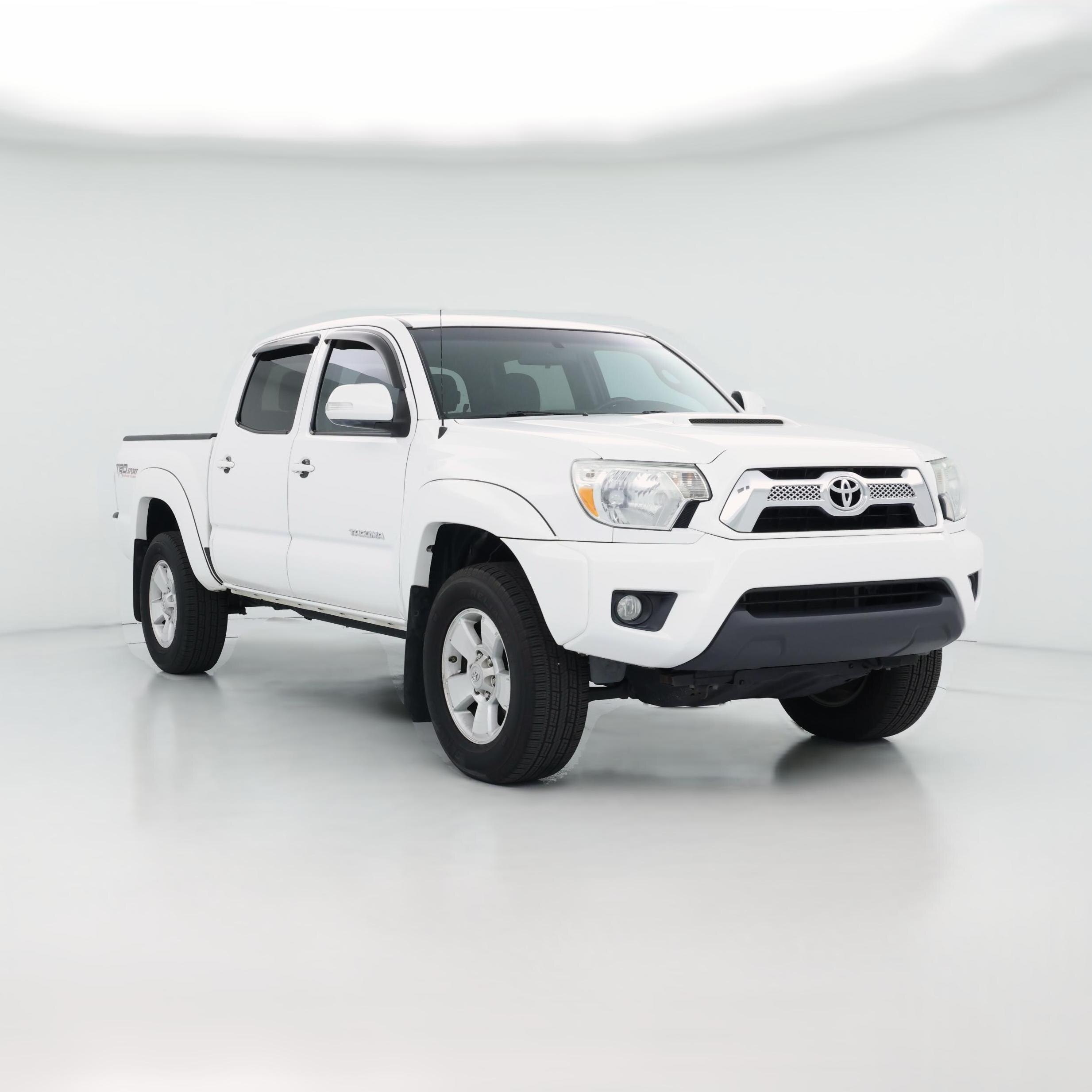 Thumbnail: 2015 Toyota Tacoma - 1