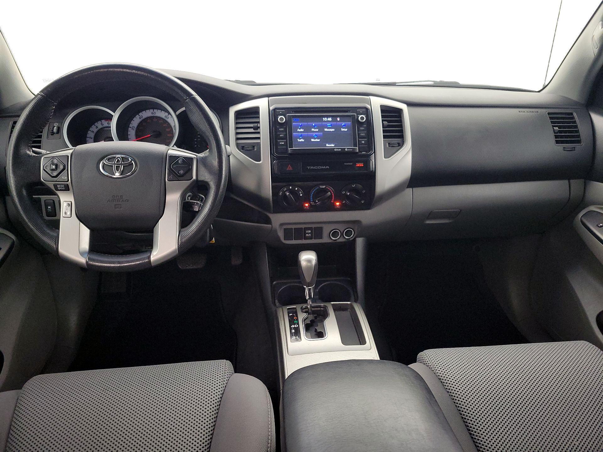 Thumbnail: 2015 Toyota Tacoma - 9