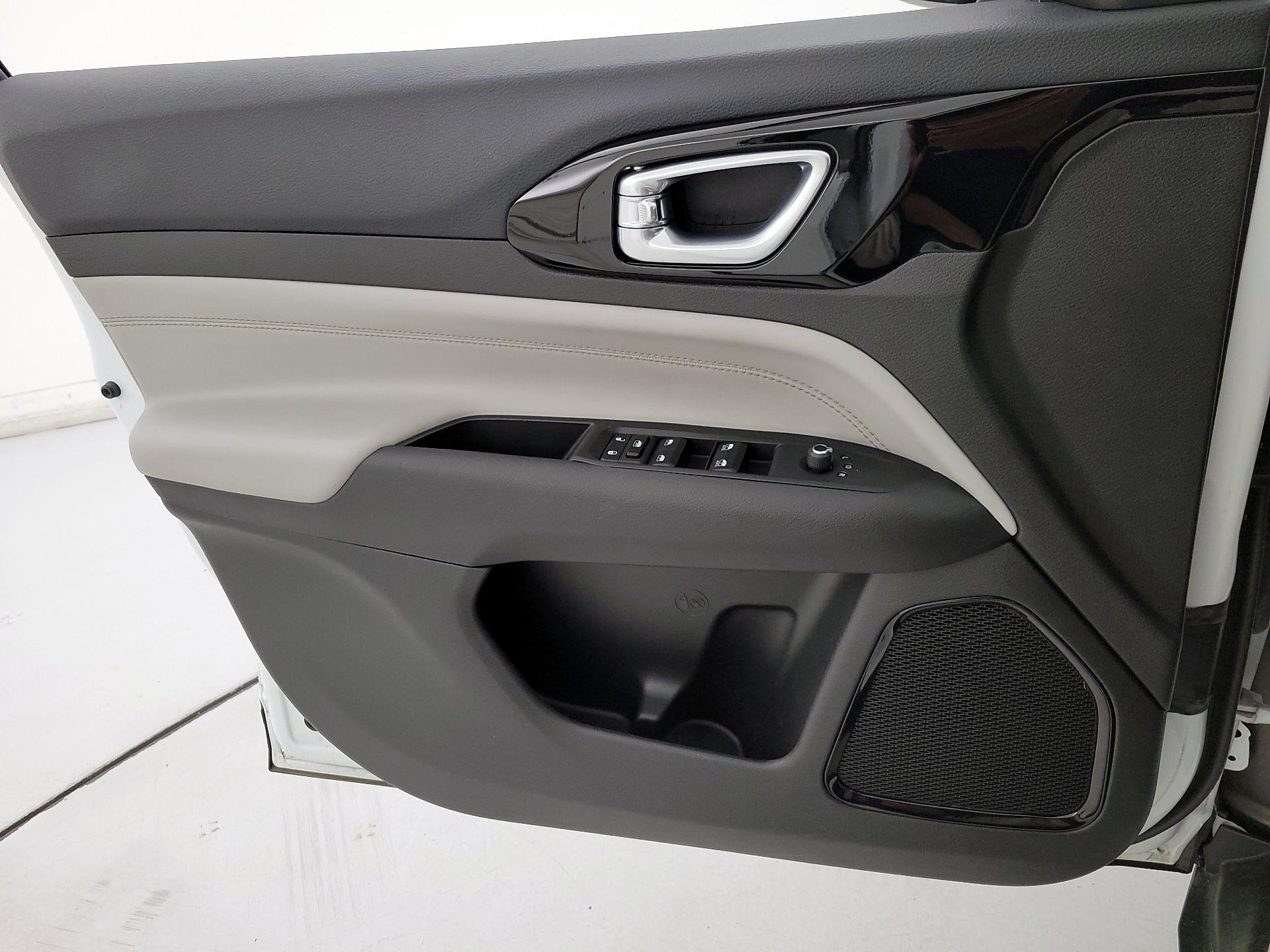 Thumbnail: 2025 Jeep Compass - 12