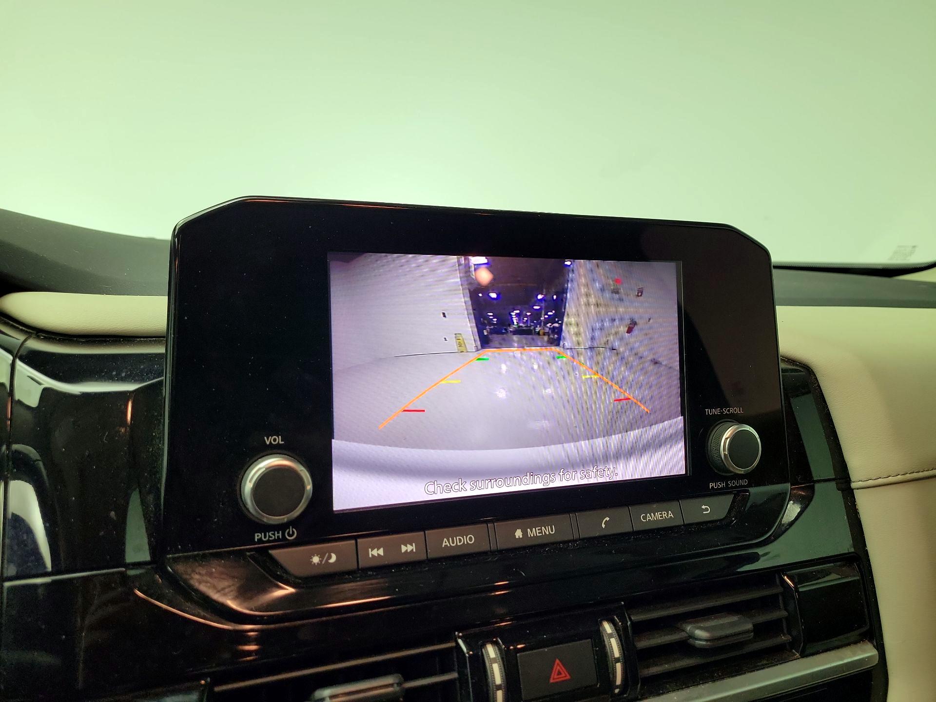 Thumbnail: 2022 Nissan Pathfinder - 14